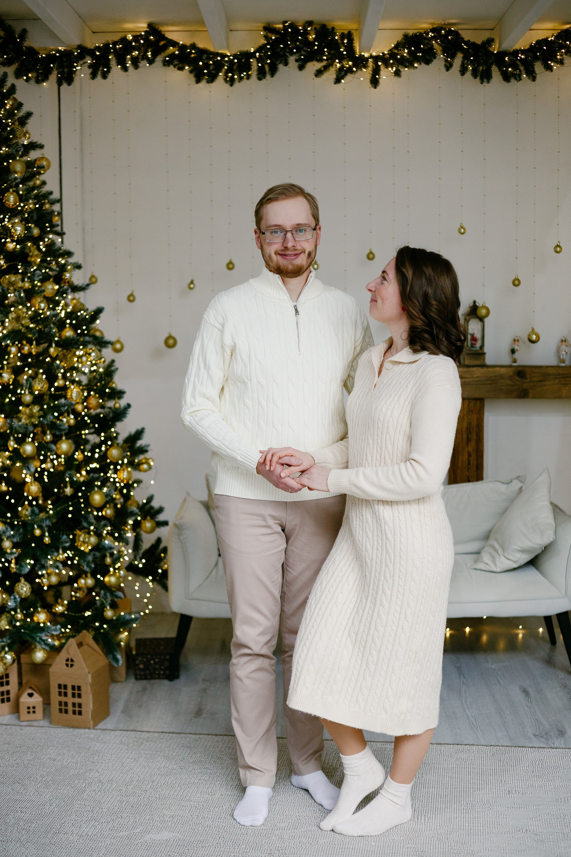 Новогодняя семейная фотосессия в студии