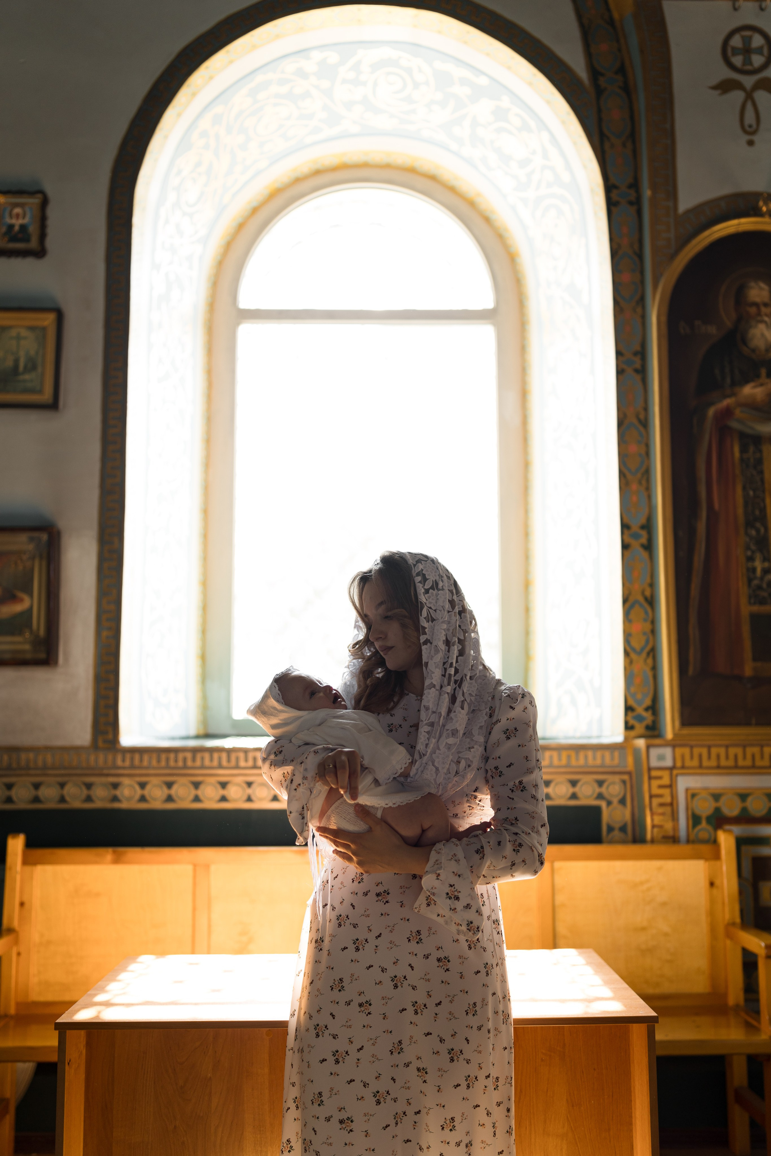 Крещение Михаила в Николаевской церкви. Анастасия Безуглова- свадебный фотограф в Таганроге