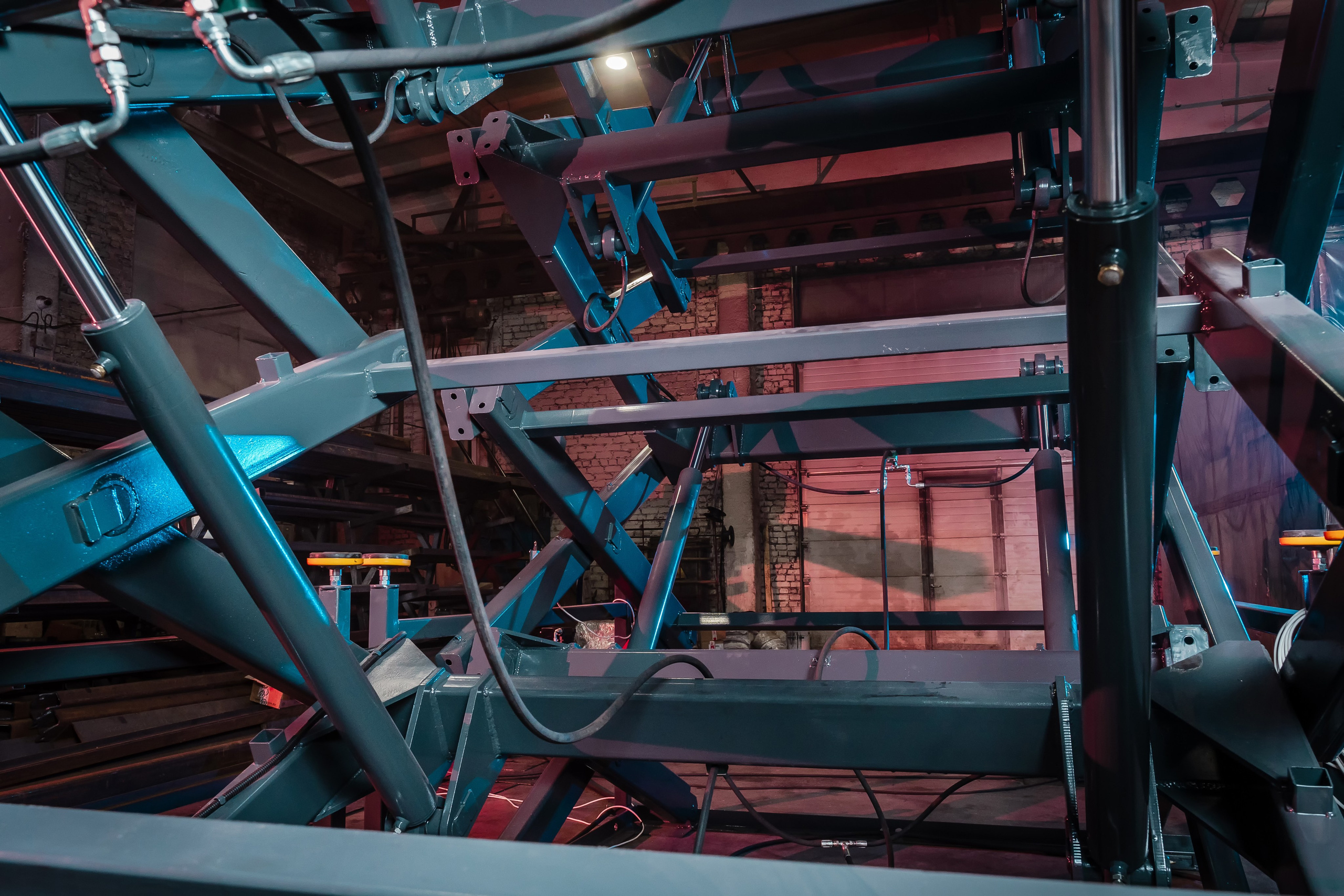 Несущие рамы ножничного подъёмника