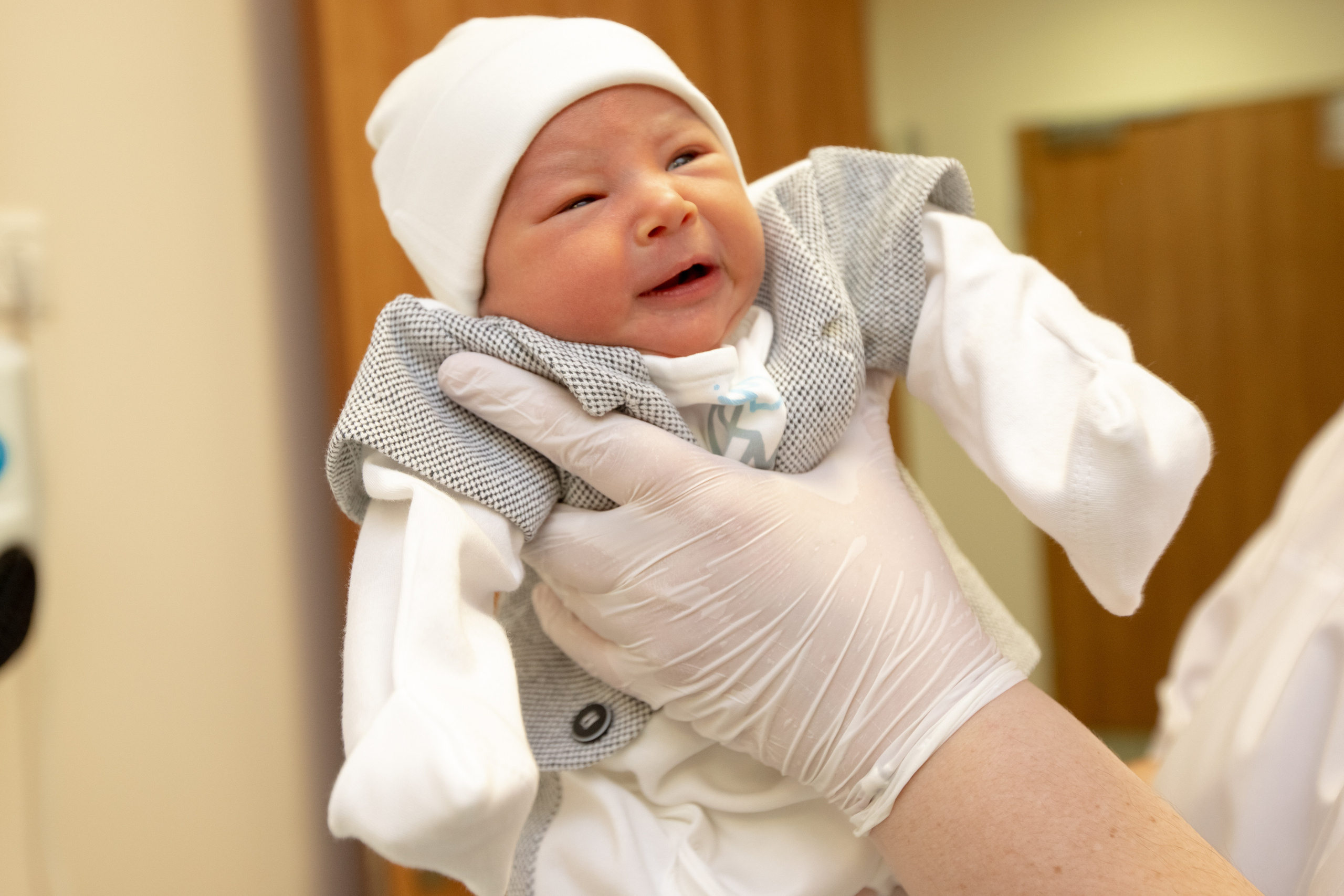 ВЫПИСКА ИЗ РОДДОМА. ARTEMIY IGNATOV