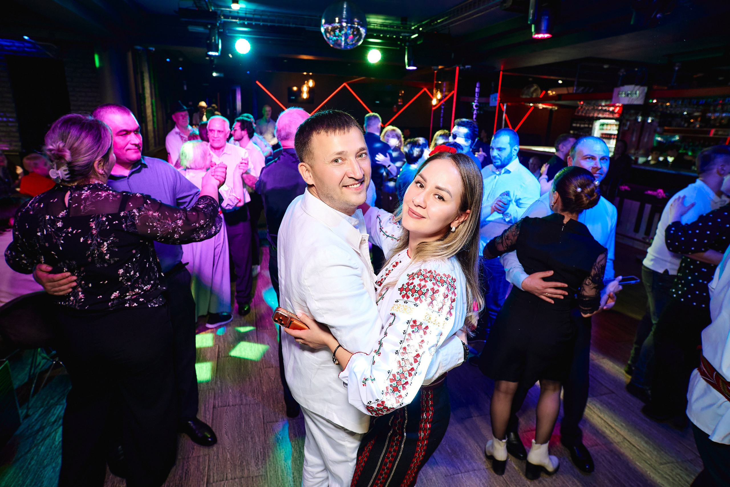 Дмитрий Страхов — репортажный фотограф Сургут. Дмитрий Страхов фотограф в Сургуте