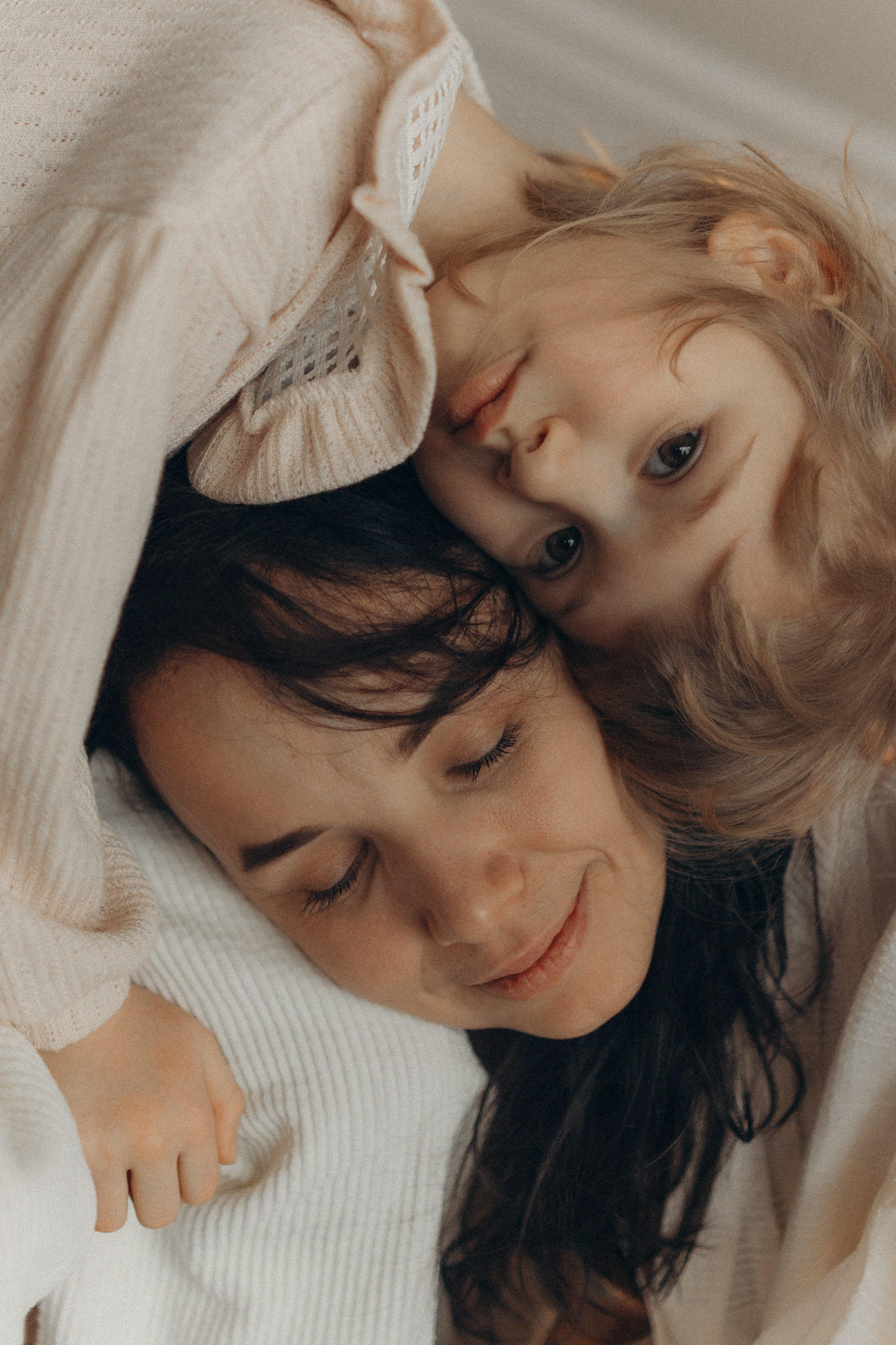 Оля и Ясна. Семейный фотограф Земскова Евгения