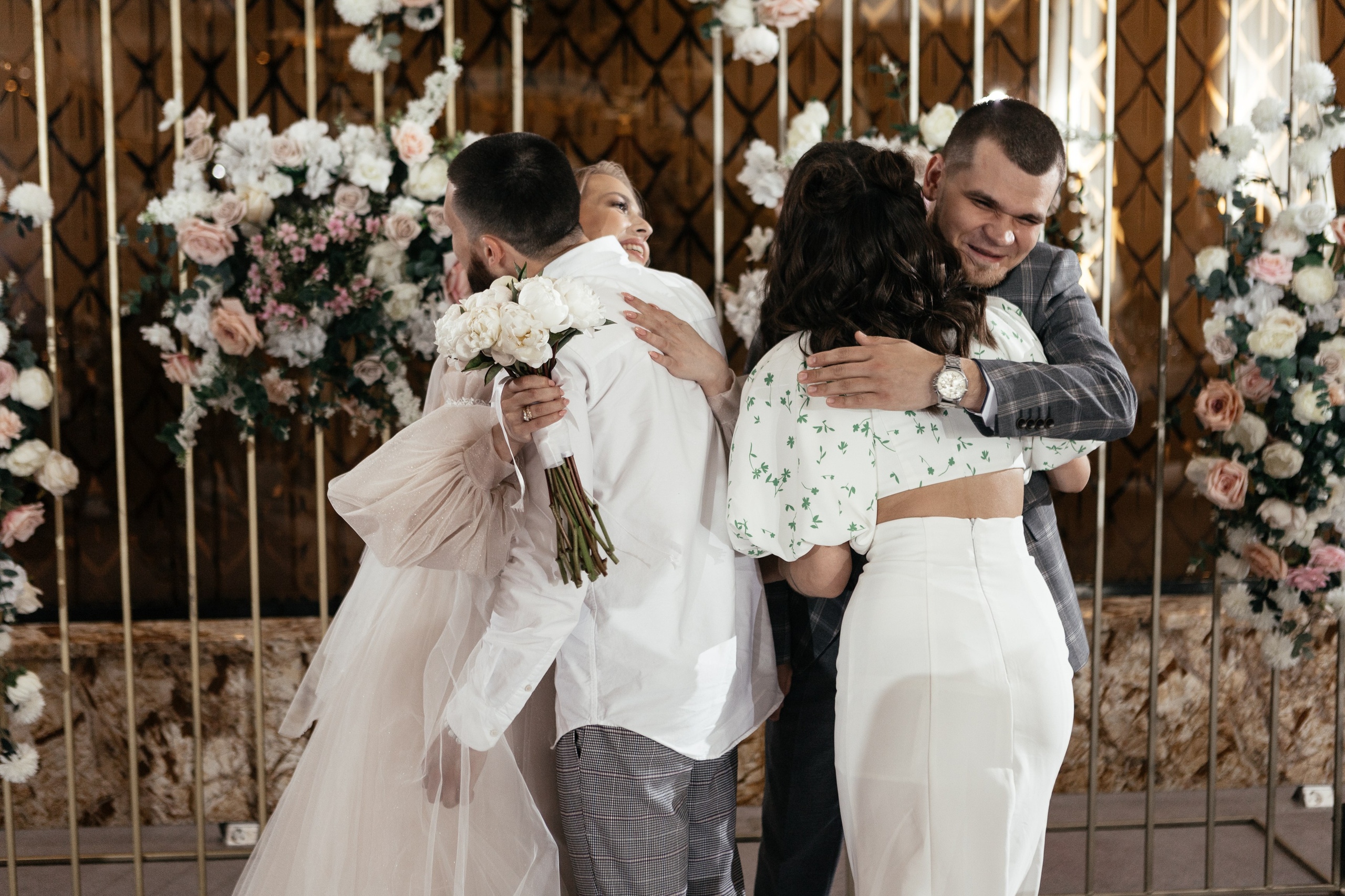 Свадебный фотограф Уфа — Руслан ГабдлисламовЖивые эмоции, красивые кадры, воспоминания на всю жизнь.Работаю по всей Республике Башкортоста. Свадебный фотограф Уфа Руслан Габдлисламов