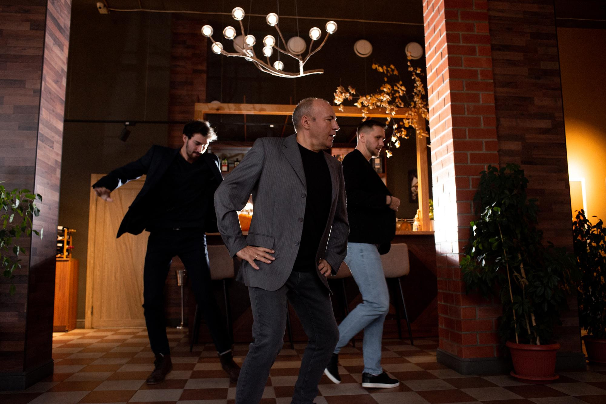 Мужской танцевальный клуб. Фотограф в Челябинске Любовь Денисенко