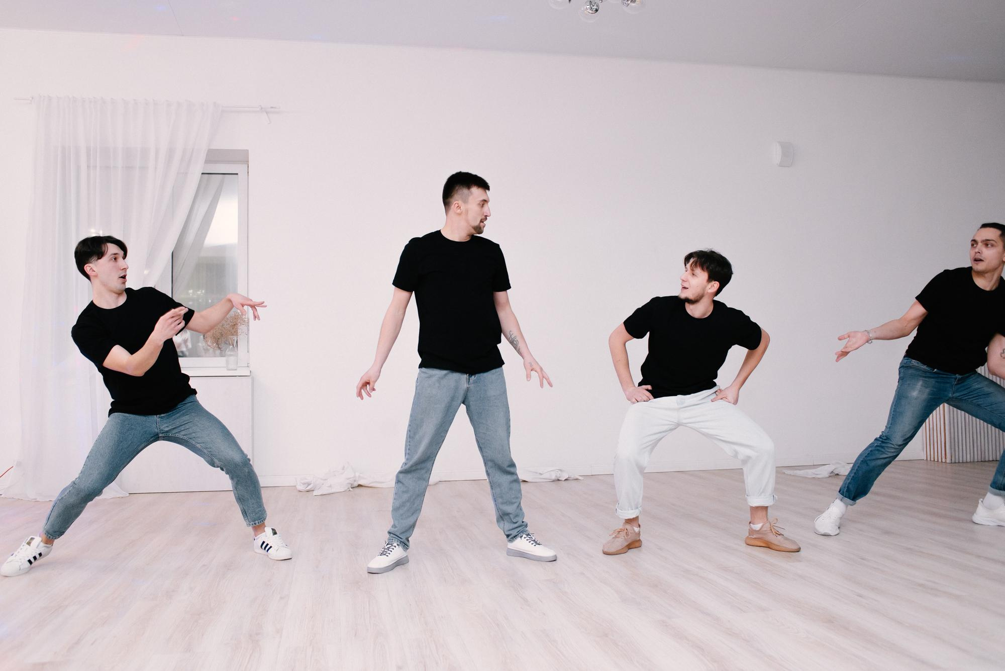 8 марта в коллективе ArtRise. Фотограф в Челябинске Любовь Денисенко