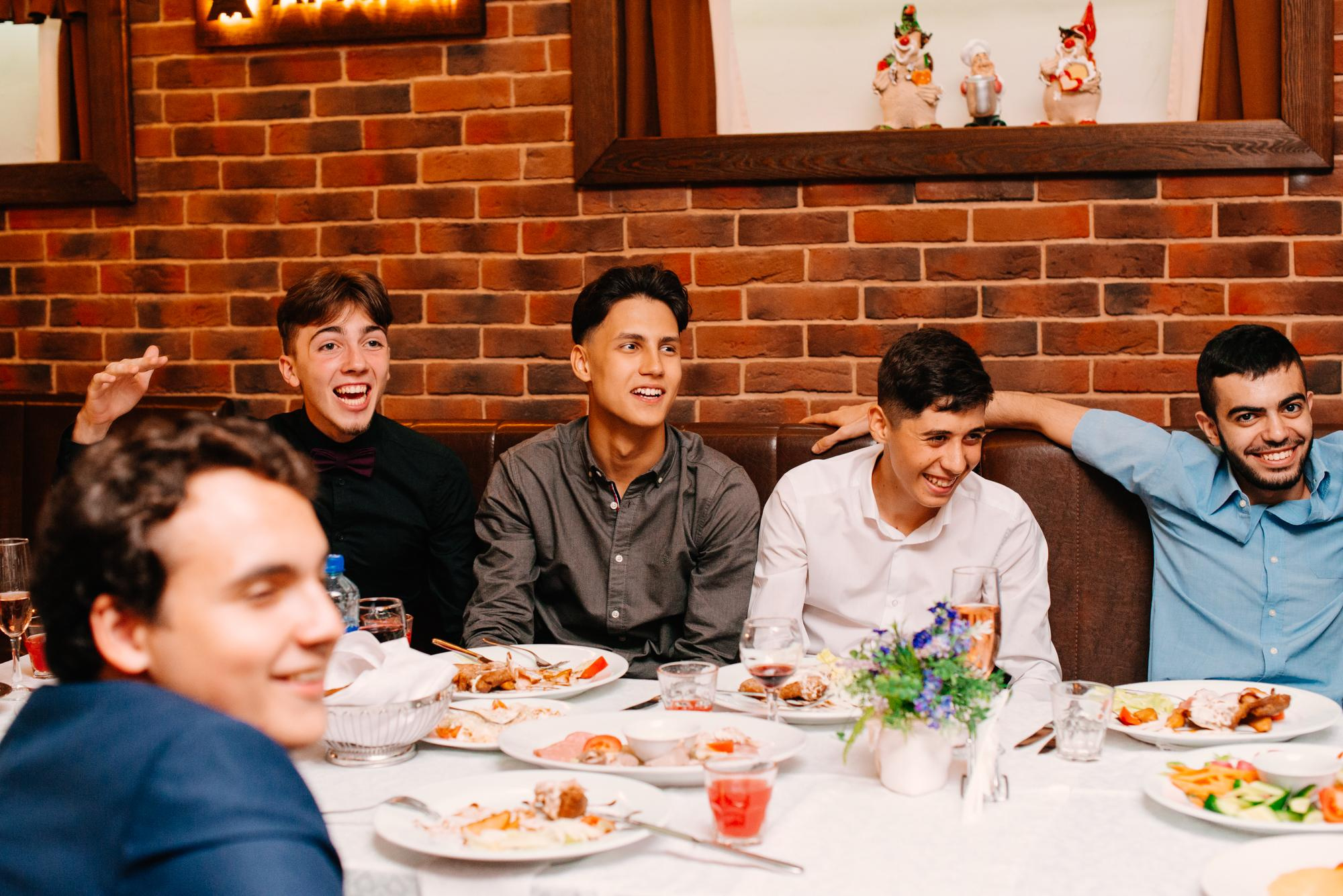 Выпускной 2021 Король Густав. Фотограф в Челябинске Любовь Денисенко