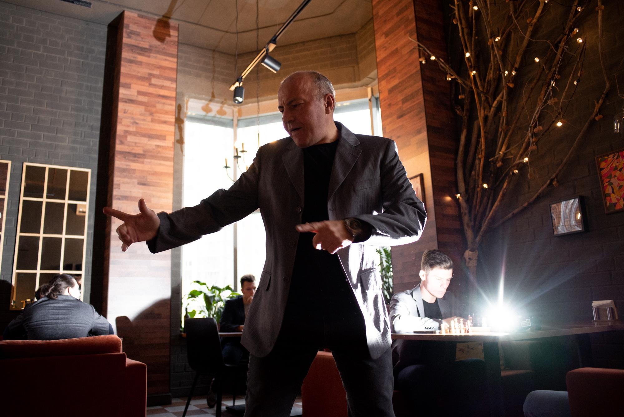 Мужской танцевальный клуб. Фотограф в Челябинске Любовь Денисенко