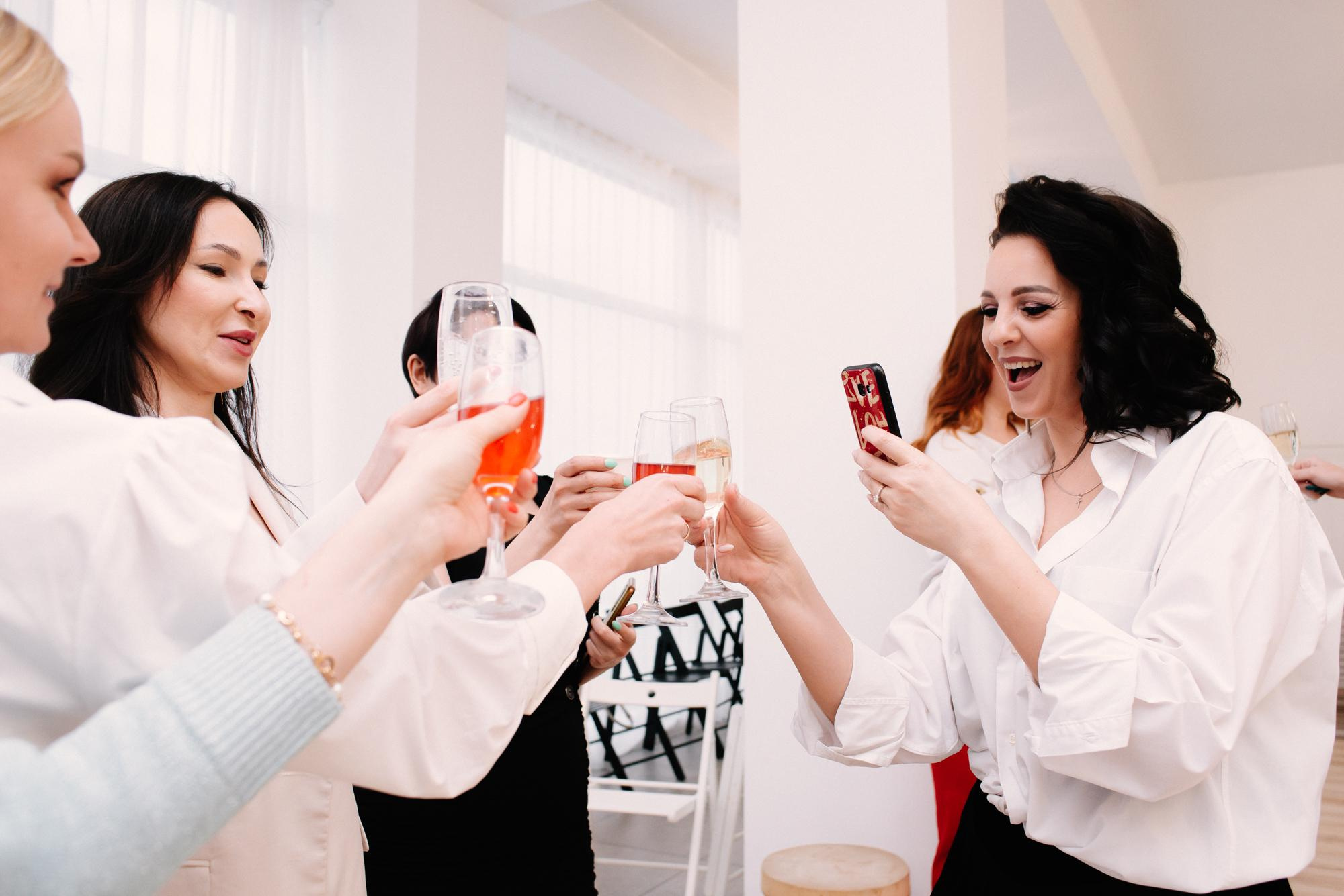 8 марта в коллективе ArtRise. Фотограф в Челябинске Любовь Денисенко