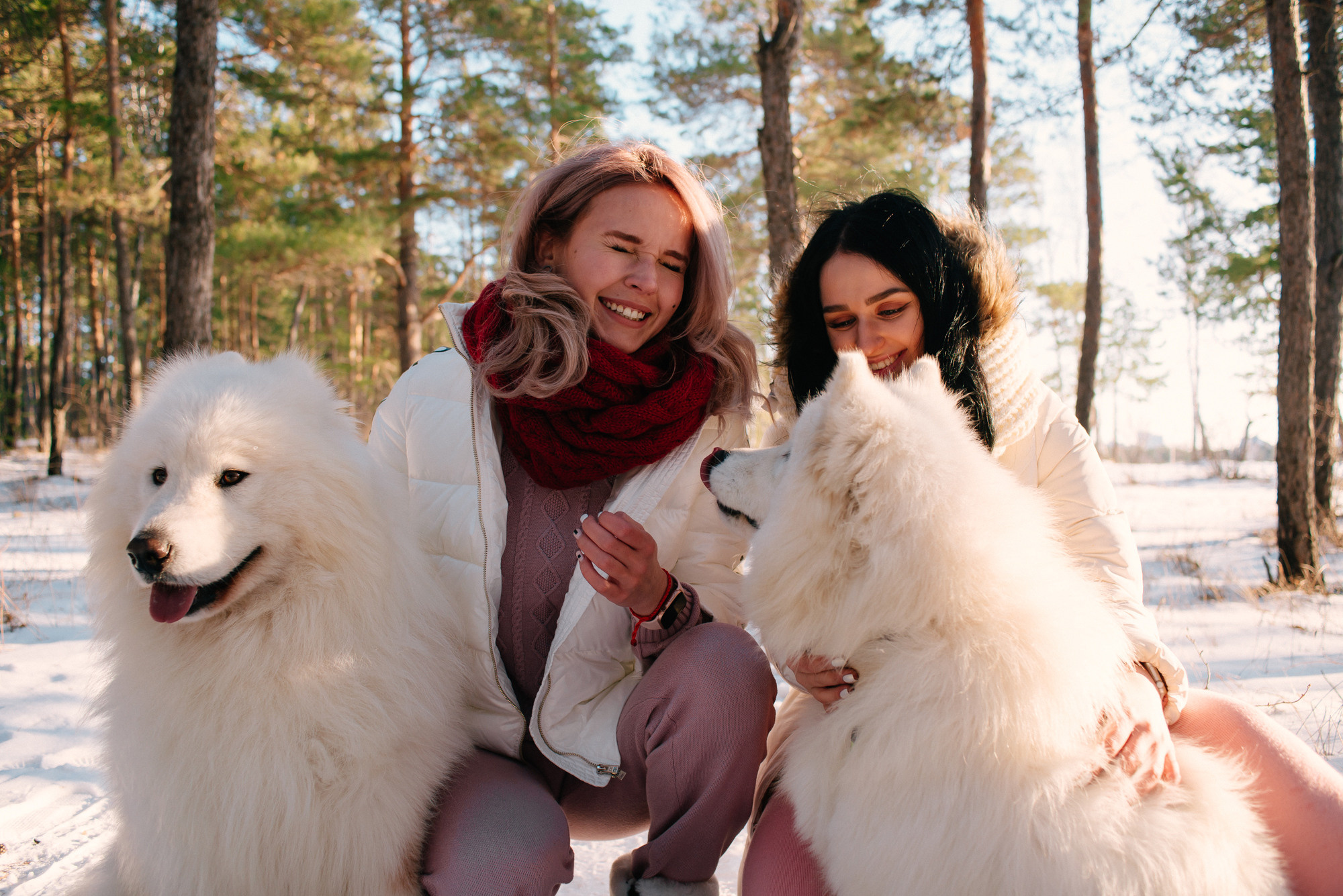 Вика и Настя. Изумрудный. Фотограф в Челябинске Любовь Денисенко