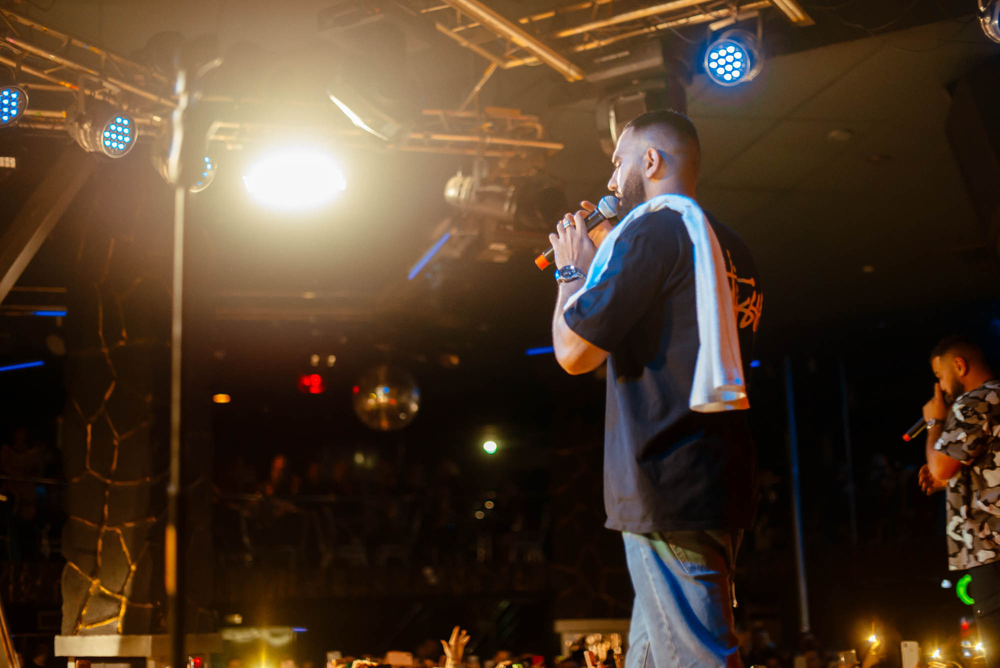 Концерт HAMMALI & NAVAI. Фотограф в Челябинске Любовь Денисенко