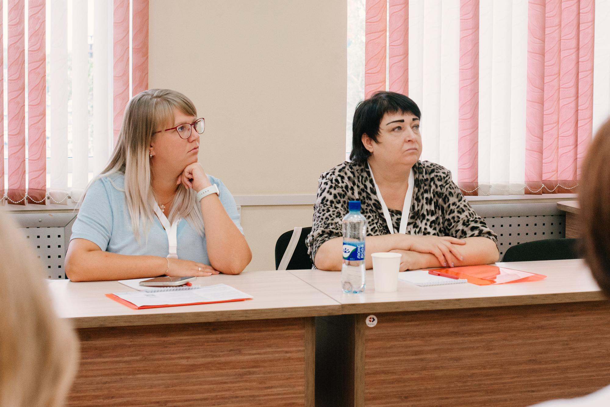 Окружное совещание по вопросам разработки и реализации программ воспитания. Фотограф в Челябинске Любовь Денисенко