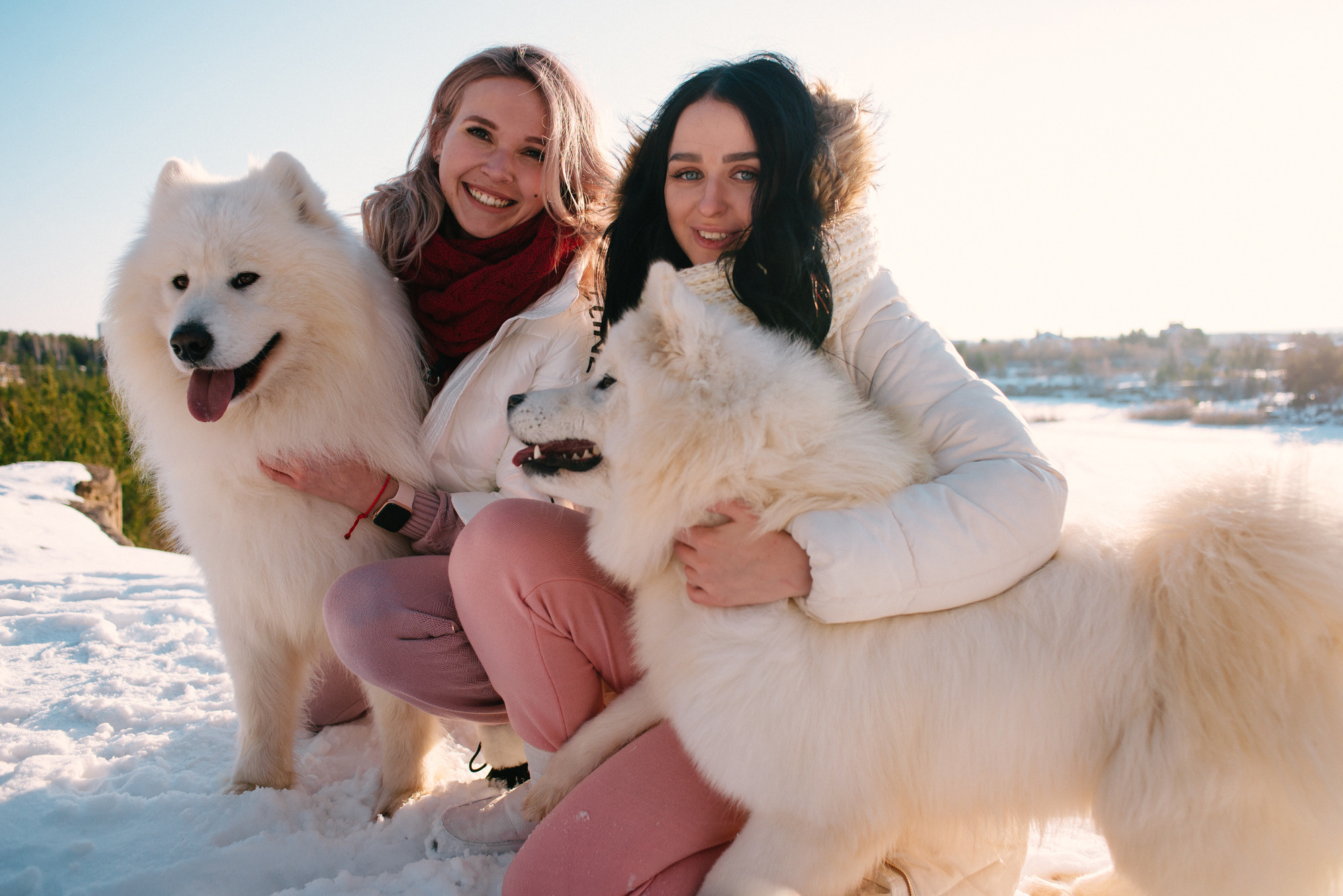 Вика и Настя. Изумрудный. Фотограф в Челябинске Любовь Денисенко