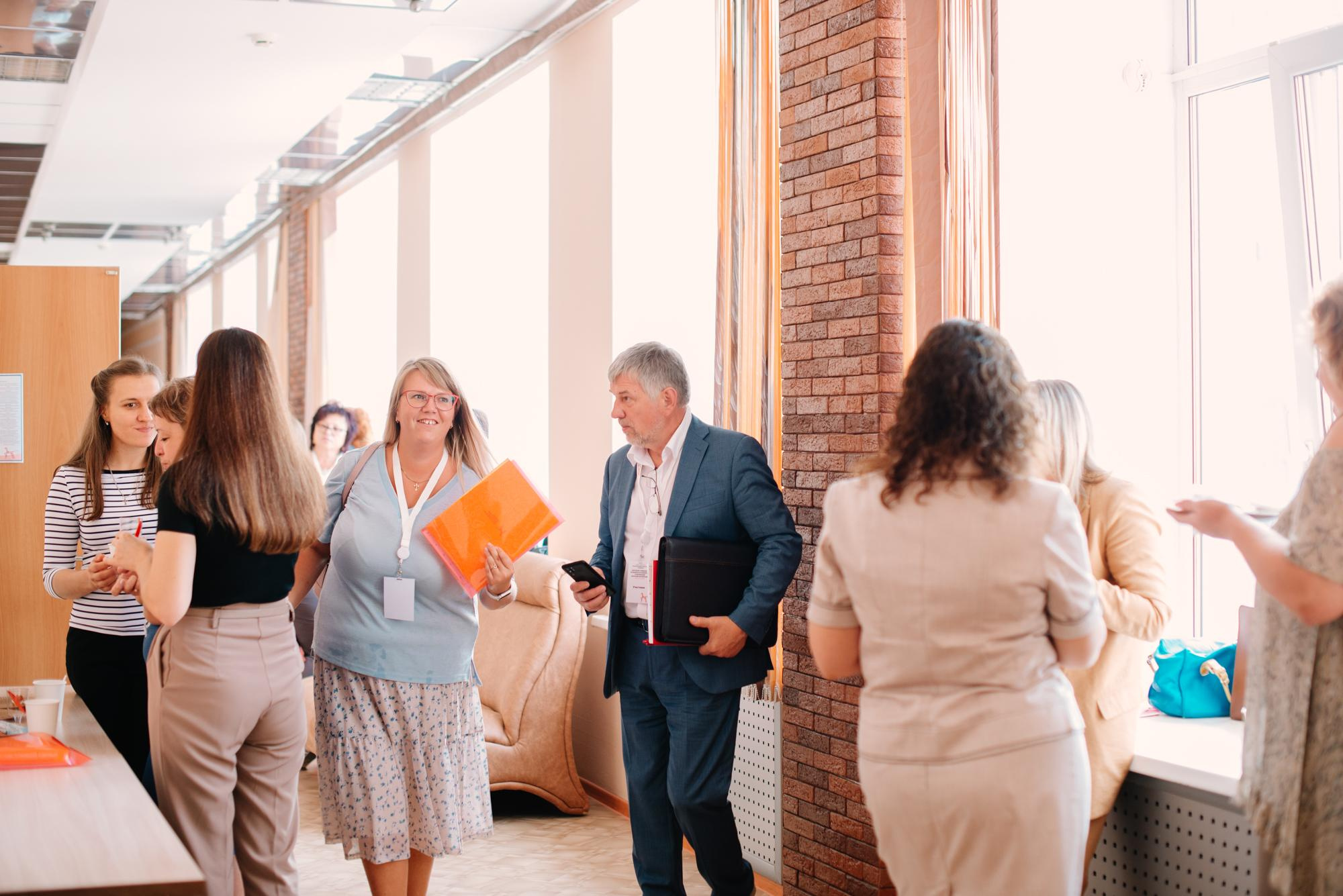 Окружное совещание по вопросам разработки и реализации программ воспитания. Фотограф в Челябинске Любовь Денисенко