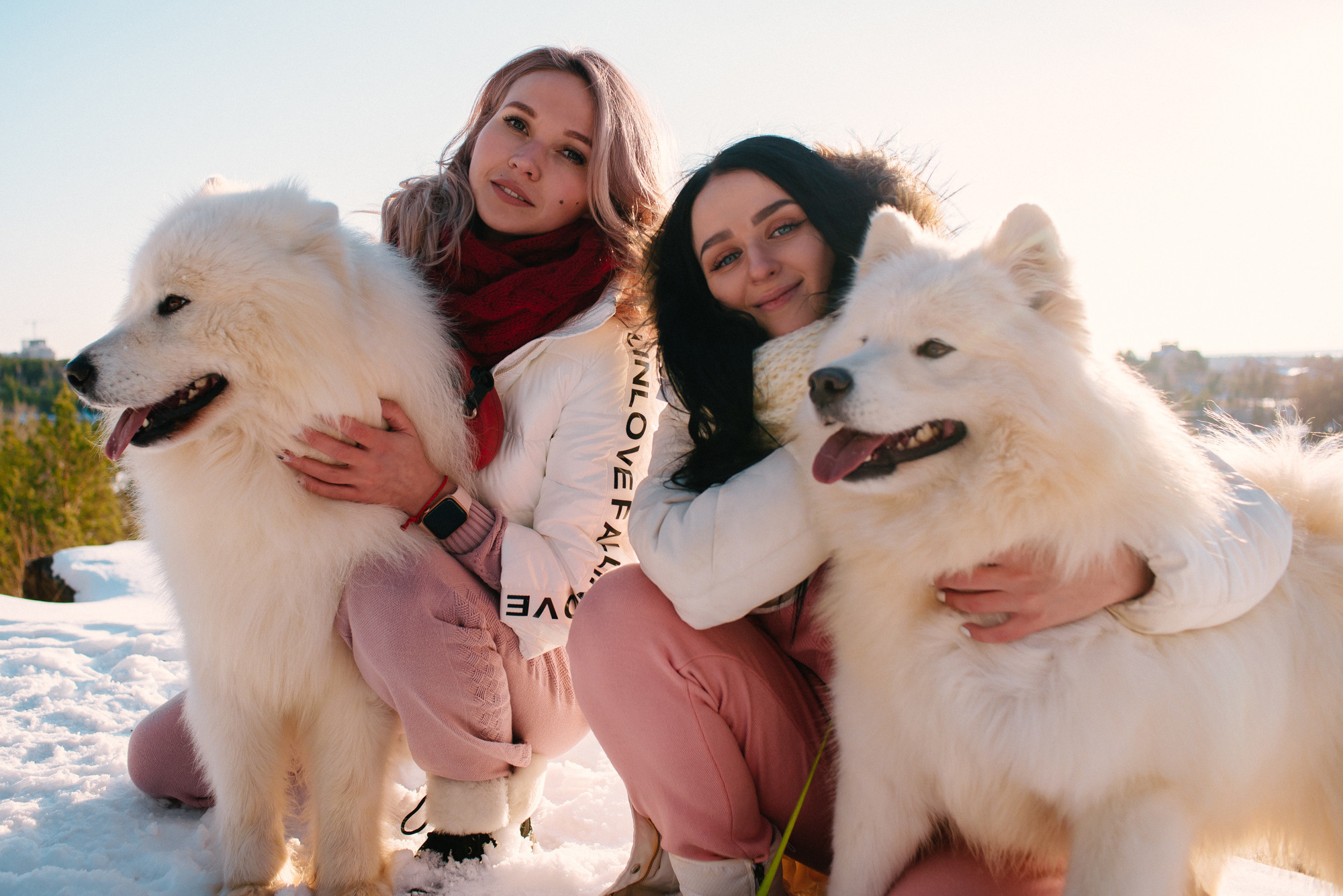 Вика и Настя. Изумрудный. Фотограф в Челябинске Любовь Денисенко