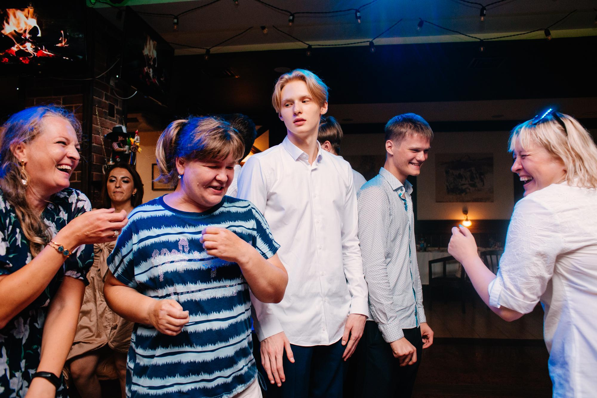 Выпускной 2021 Король Густав. Фотограф в Челябинске Любовь Денисенко