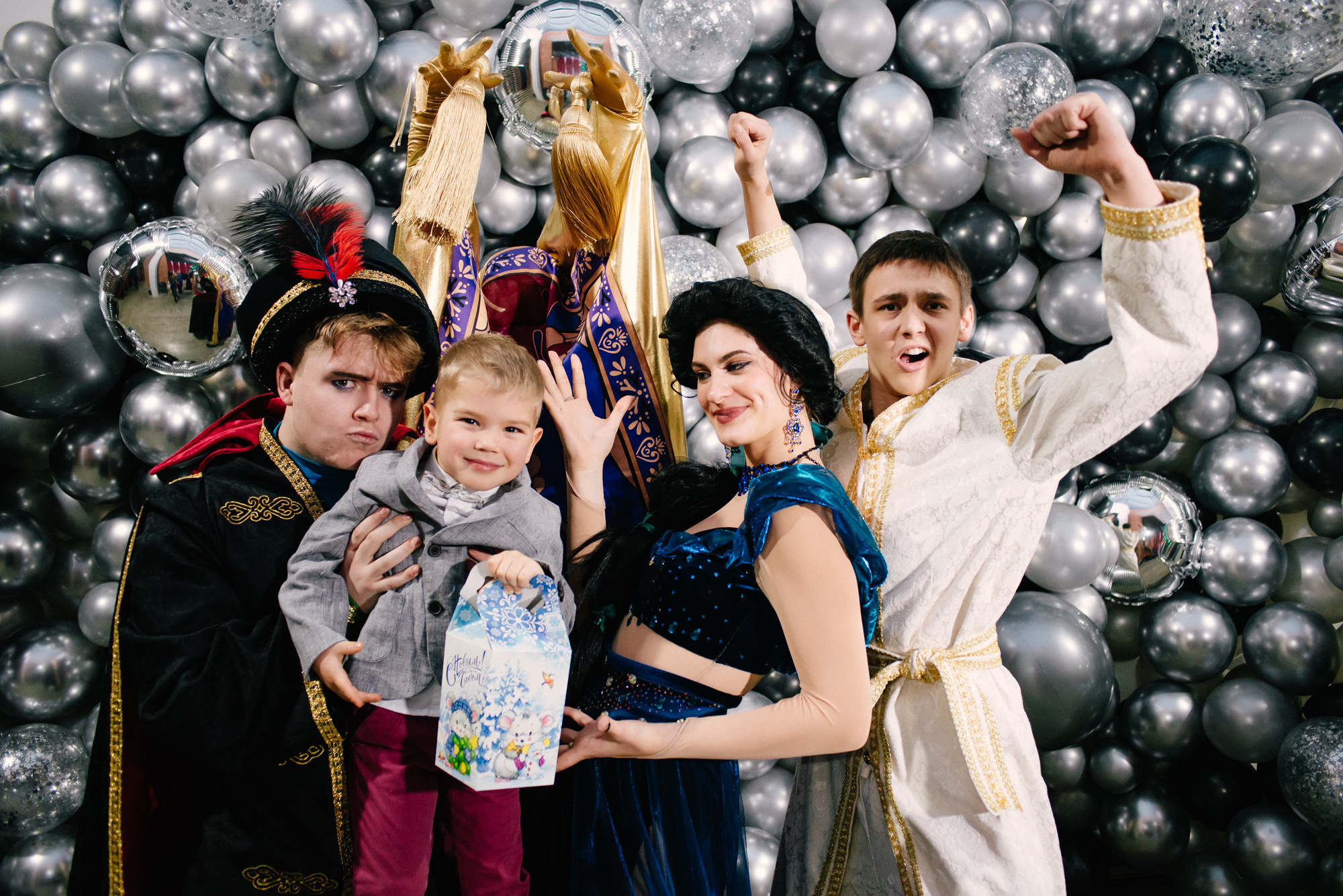 Новогодний квест от STAIRS. Фотограф в Челябинске Любовь Денисенко