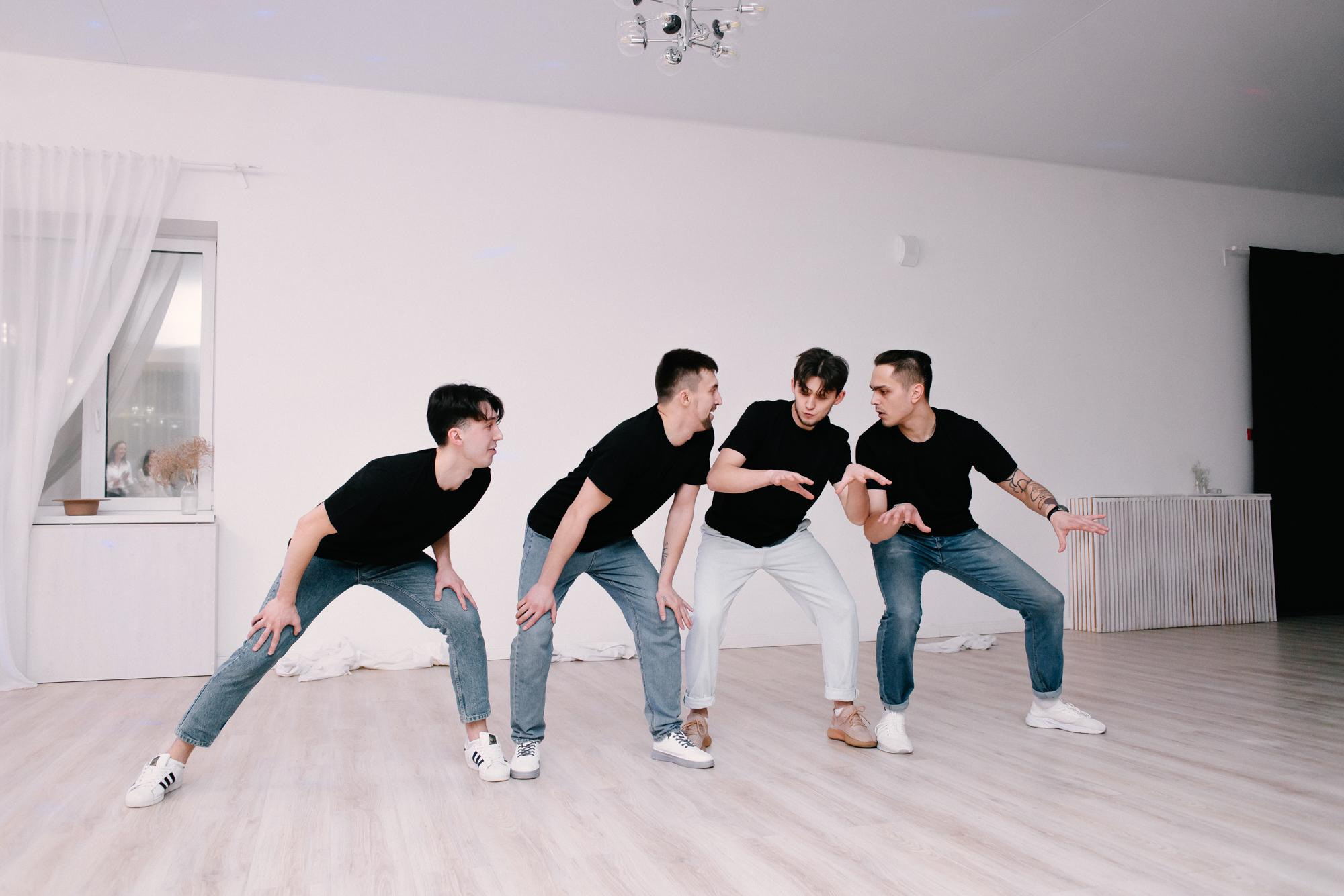 8 марта в коллективе ArtRise. Фотограф в Челябинске Любовь Денисенко