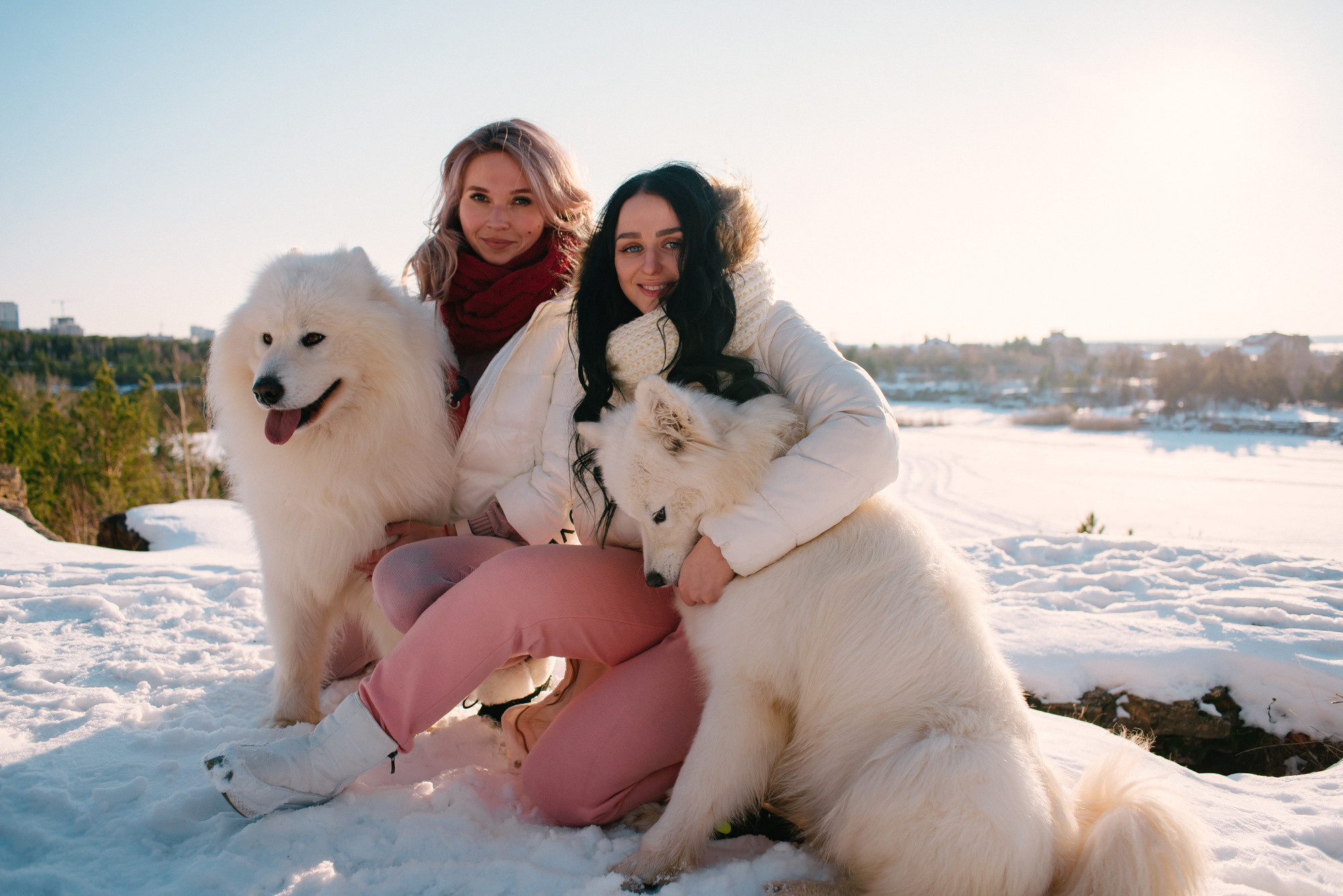 Вика и Настя. Изумрудный. Фотограф в Челябинске Любовь Денисенко