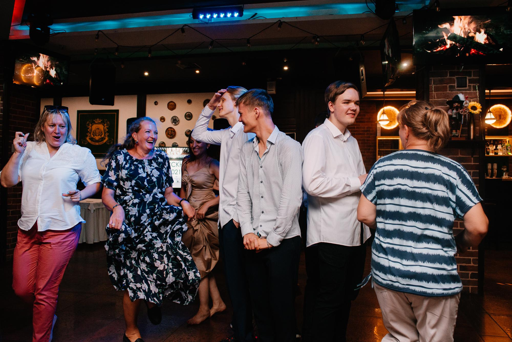 Выпускной 2021 Король Густав. Фотограф в Челябинске Любовь Денисенко