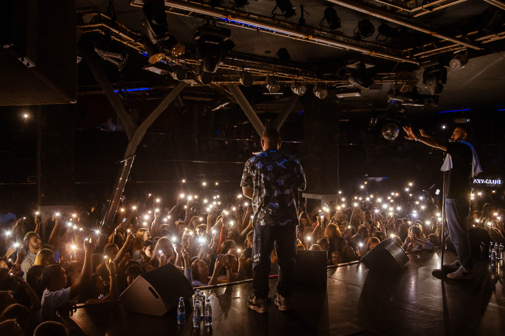 Концерт HAMMALI & NAVAI. Фотограф в Челябинске Любовь Денисенко