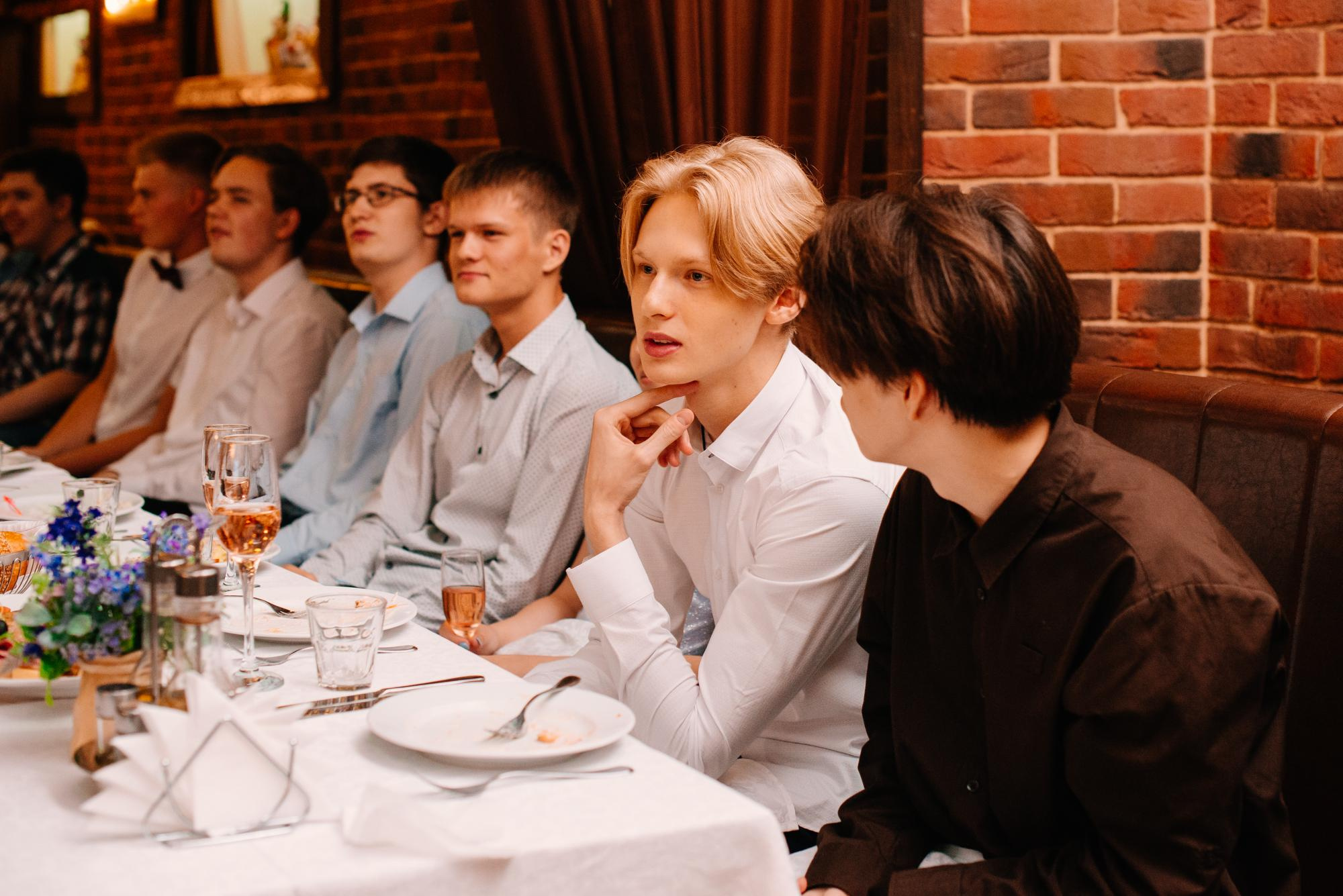 Выпускной 2021 Король Густав. Фотограф в Челябинске Любовь Денисенко