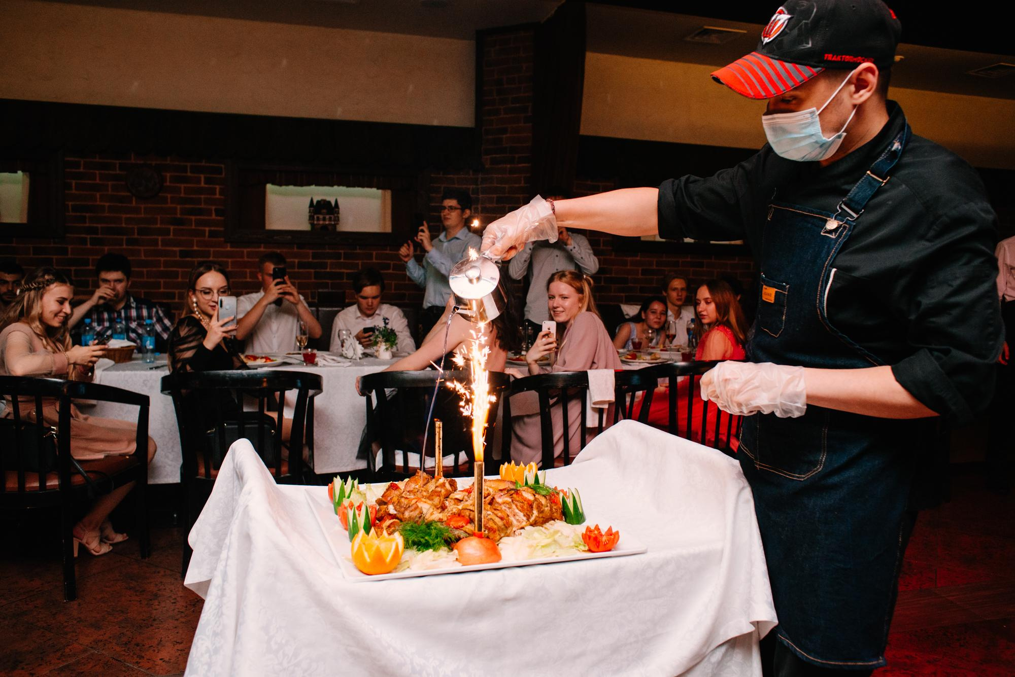 Выпускной 2021 Король Густав. Фотограф в Челябинске Любовь Денисенко