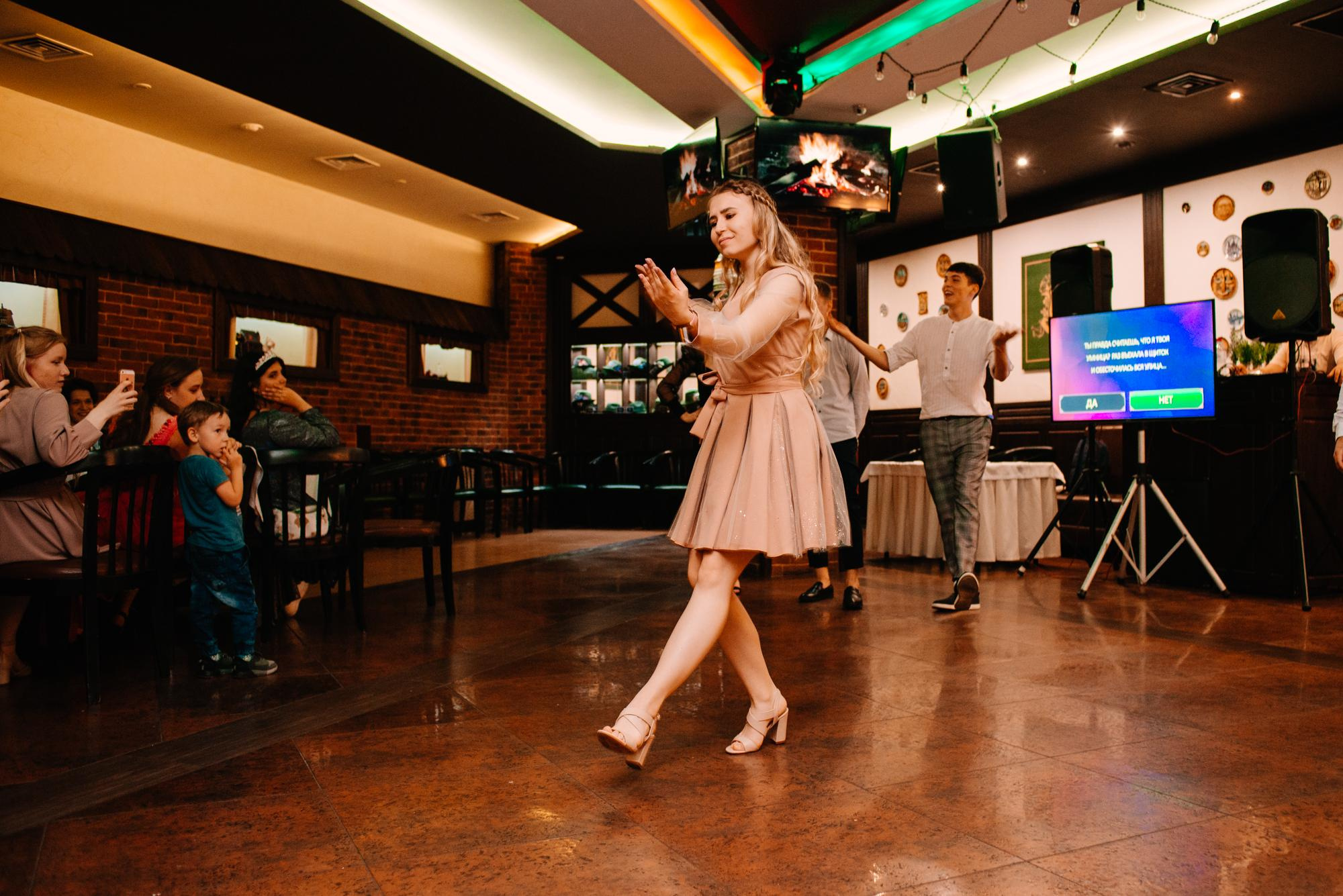 Выпускной 2021 Король Густав. Фотограф в Челябинске Любовь Денисенко