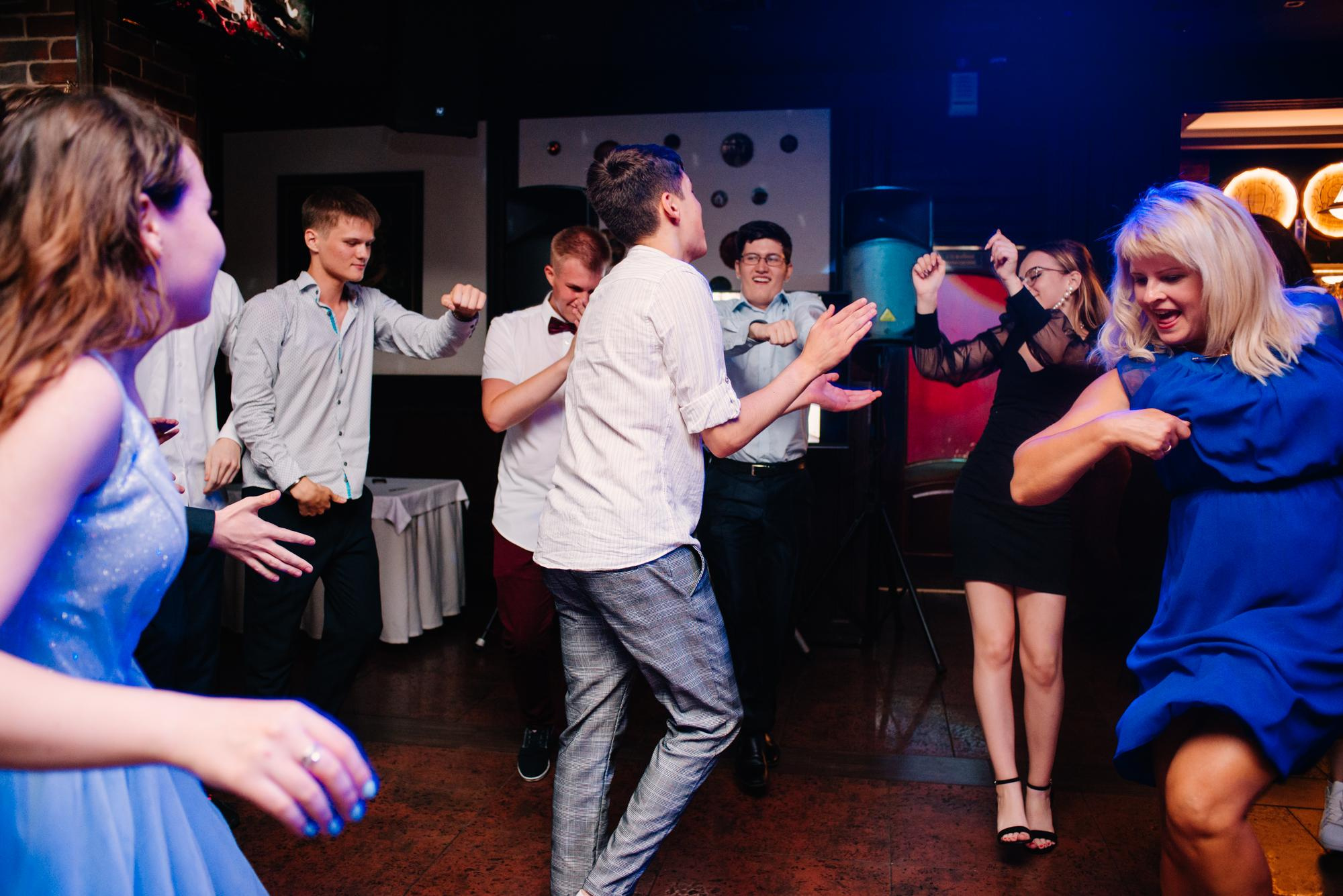 Выпускной 2021 Король Густав. Фотограф в Челябинске Любовь Денисенко