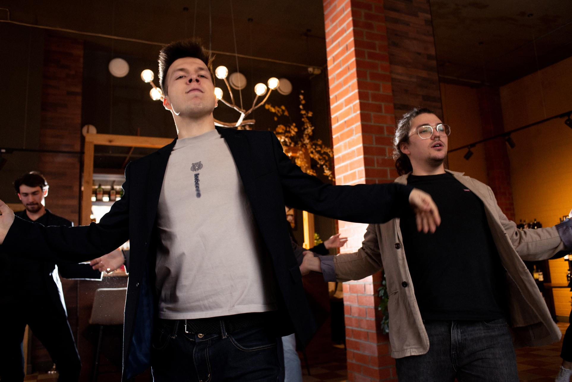 Мужской танцевальный клуб. Фотограф в Челябинске Любовь Денисенко