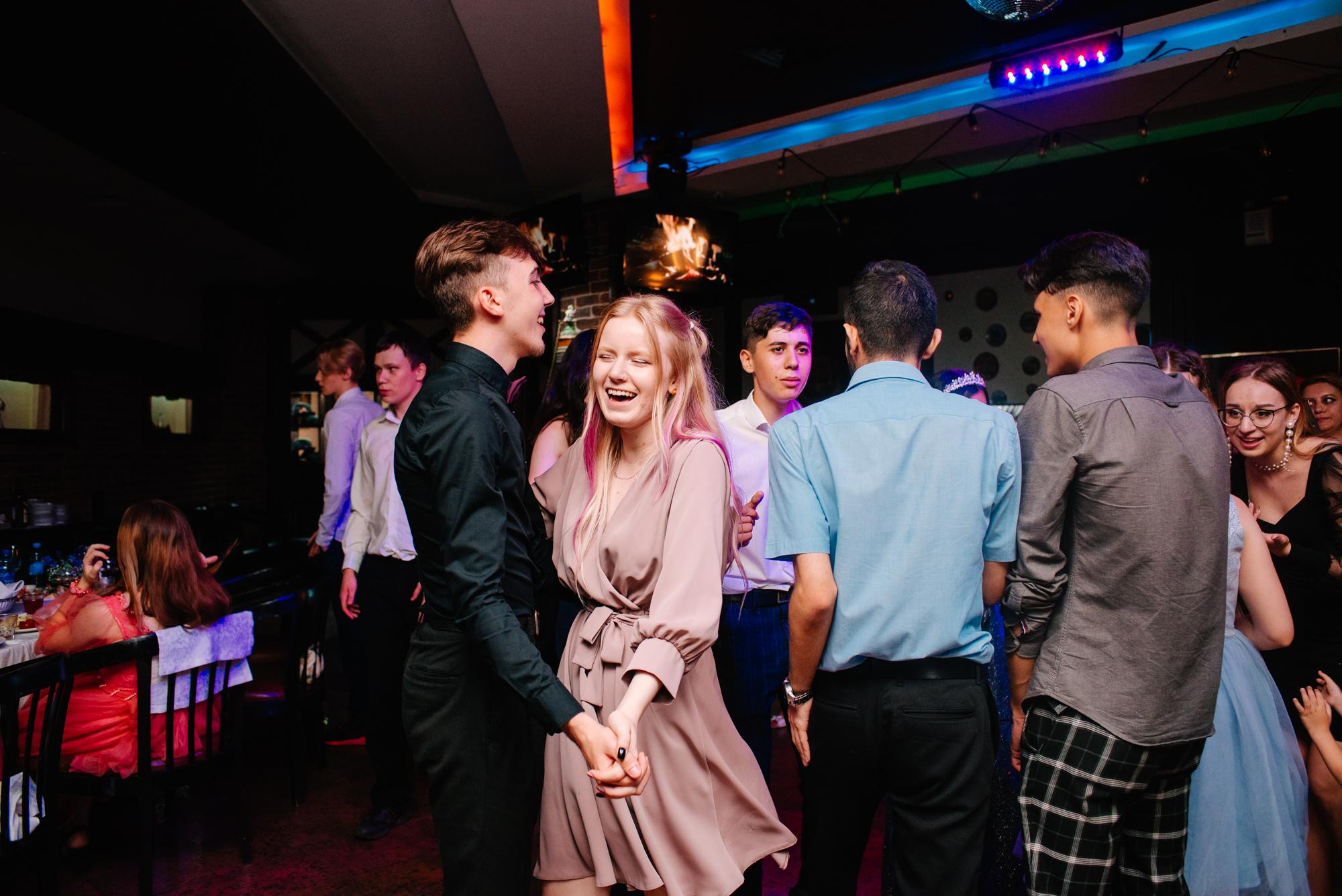 Выпускной 2021 Король Густав. Фотограф в Челябинске Любовь Денисенко