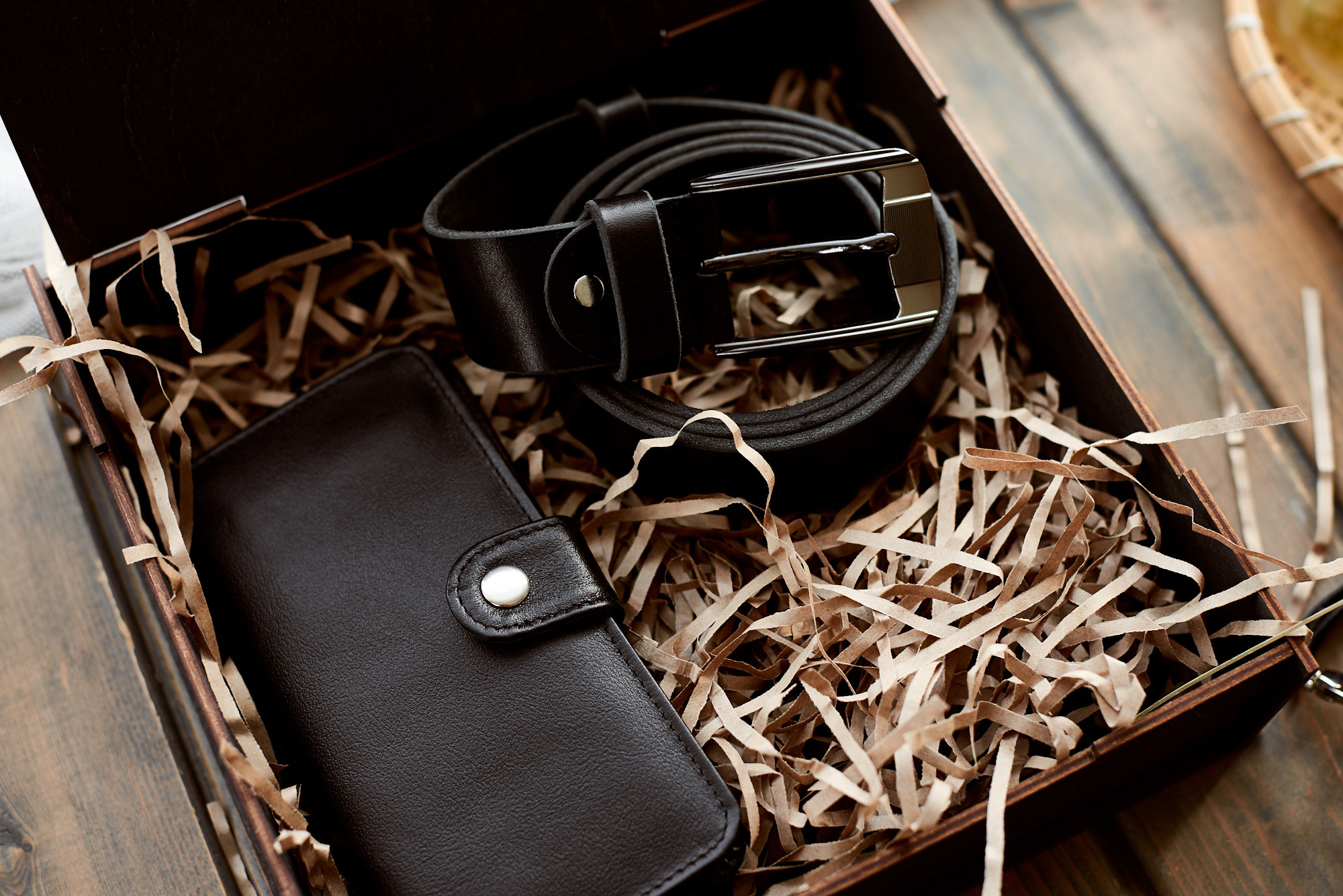 Магазин кожаных аксессуаров. Фотограф в Челябинске Любовь Денисенко