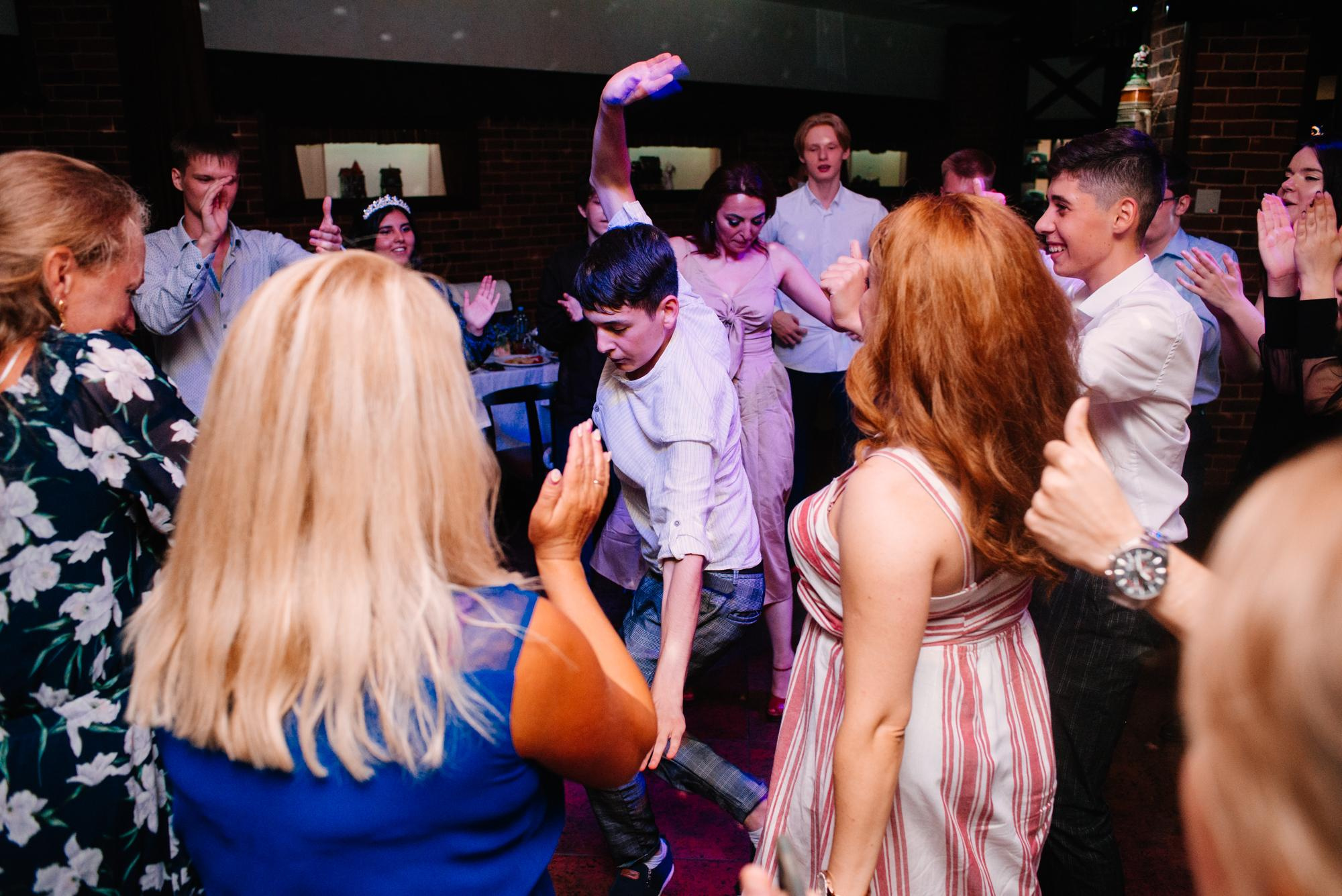 Выпускной 2021 Король Густав. Фотограф в Челябинске Любовь Денисенко