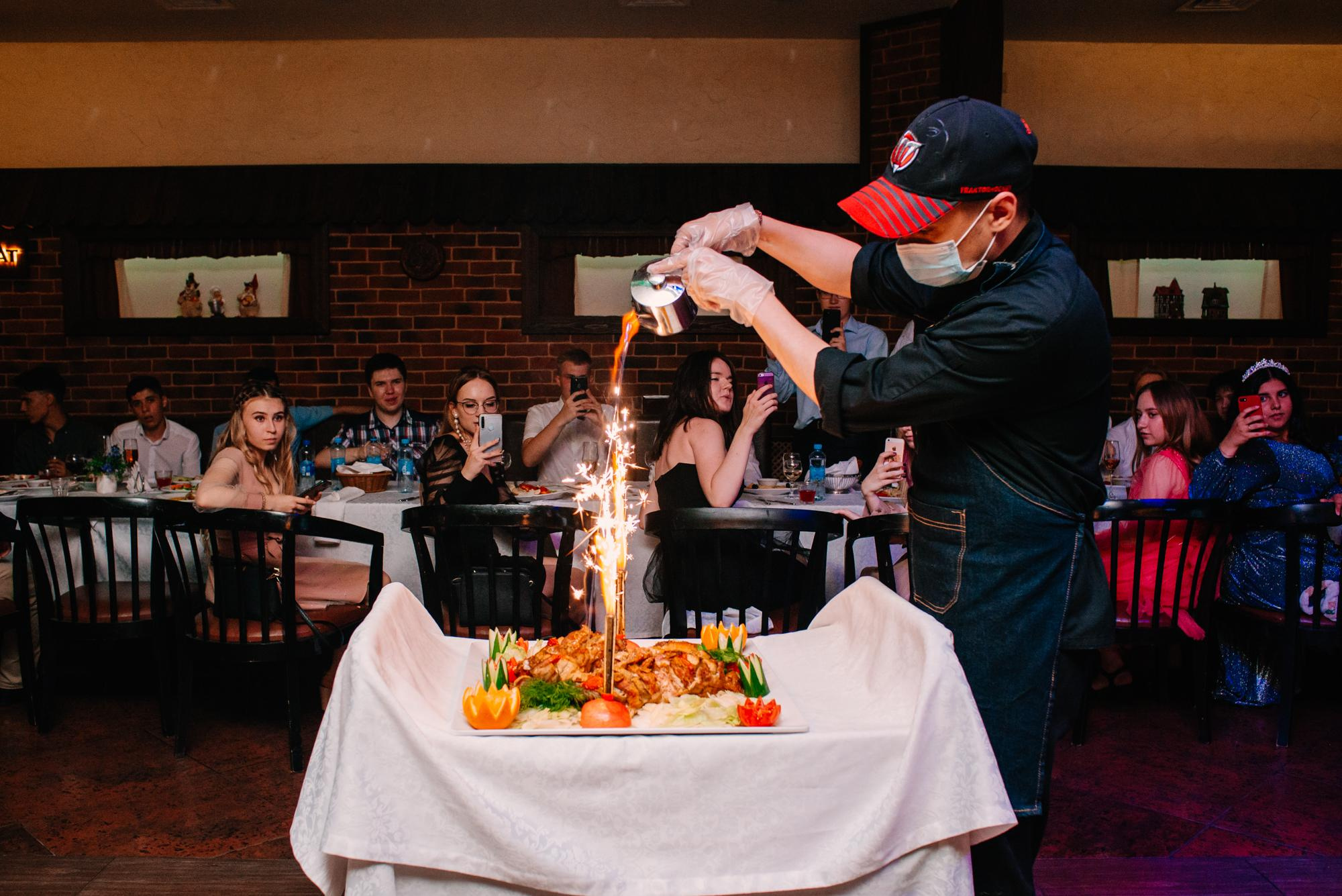 Выпускной 2021 Король Густав. Фотограф в Челябинске Любовь Денисенко