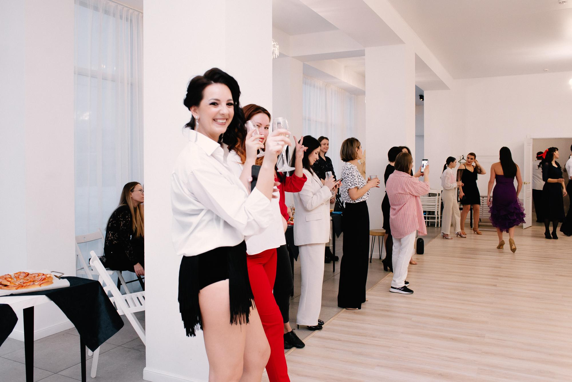 8 марта в коллективе ArtRise. Фотограф в Челябинске Любовь Денисенко