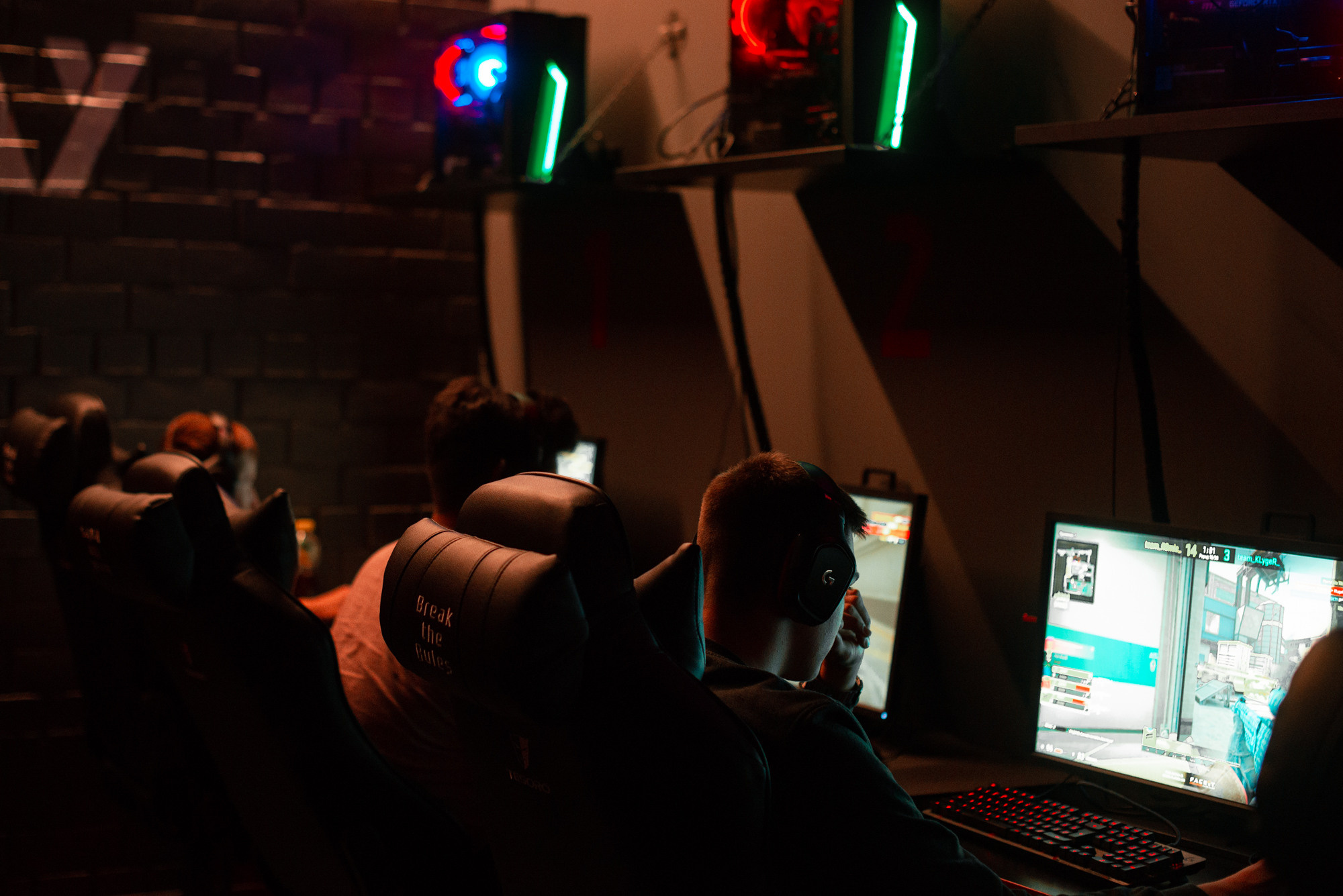 Компьютерный клуб CyberX. Фотограф в Челябинске Любовь Денисенко