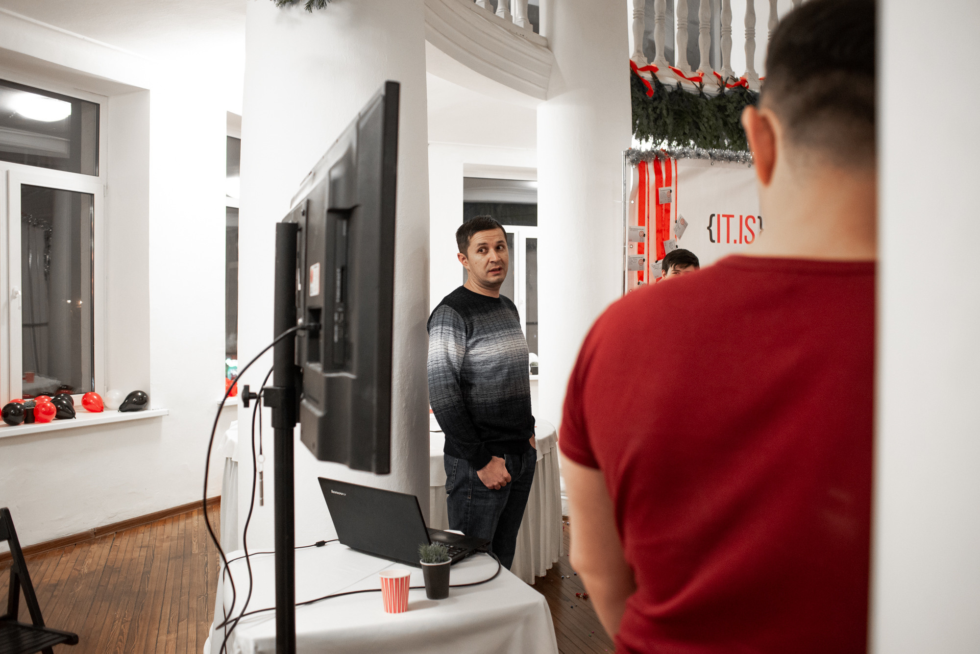 Новогодний корпоратив компании Интерсвязь. Фотограф в Челябинске Любовь Денисенко