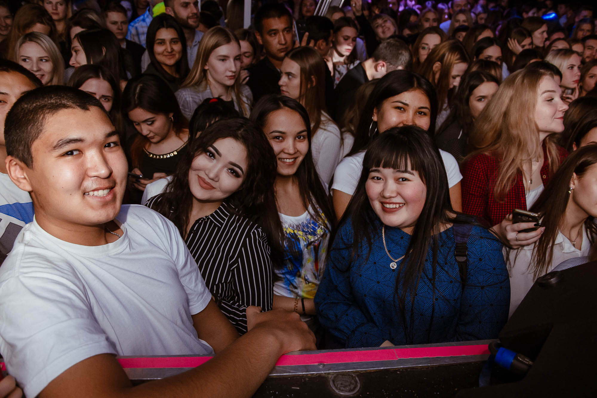 Концерт HAMMALI & NAVAI. Фотограф в Челябинске Любовь Денисенко