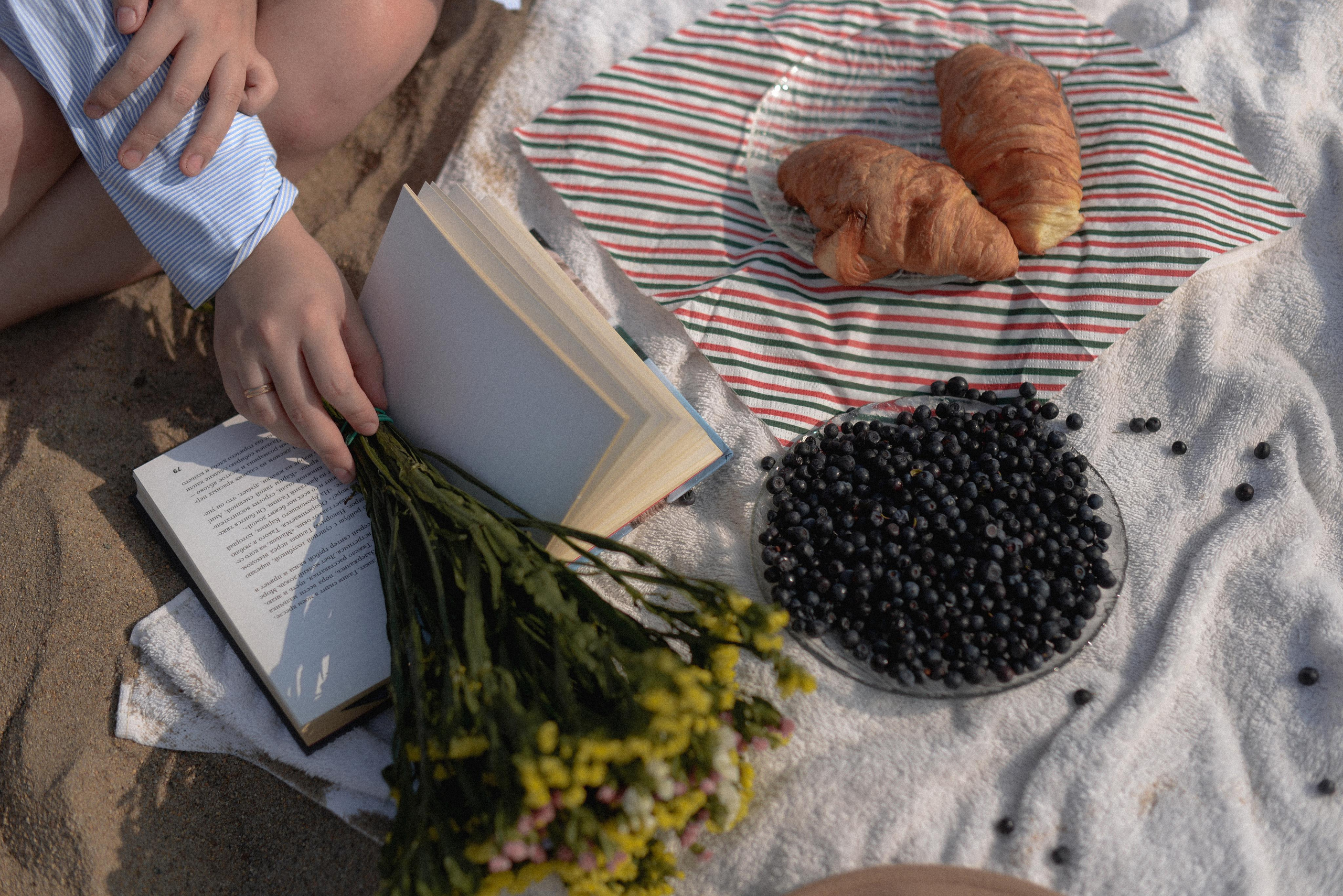 Татьяна и Виктория. Летний пикник. Фотограф в Челябинске Любовь Денисенко