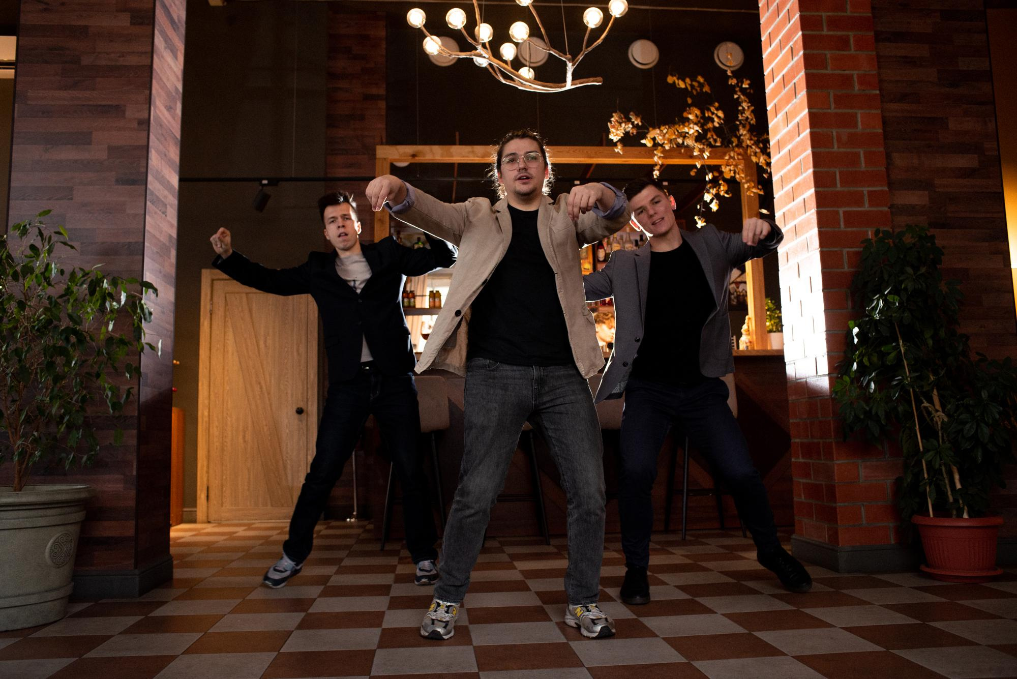 Мужской танцевальный клуб. Фотограф в Челябинске Любовь Денисенко