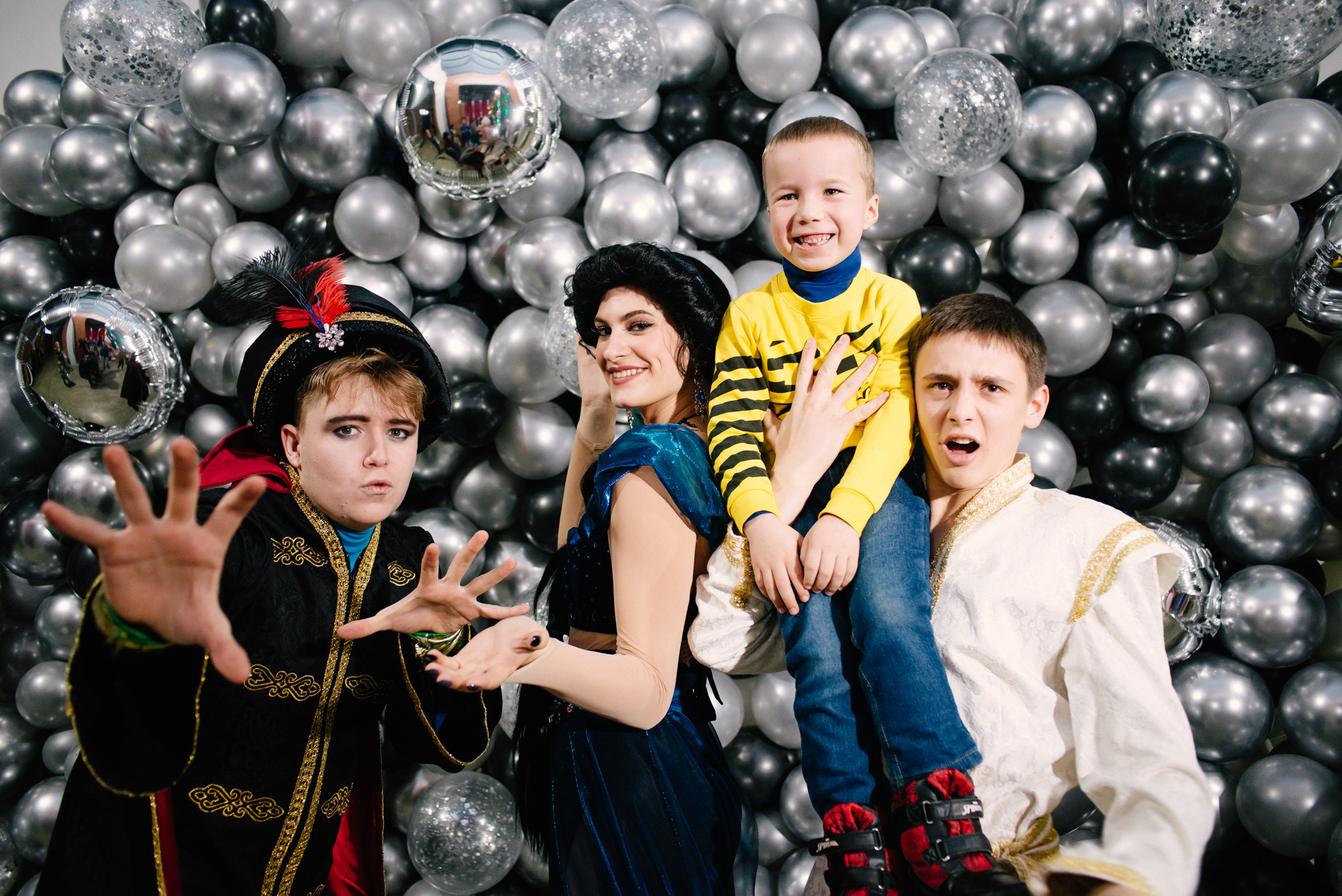 Новогодний квест от STAIRS. Фотограф в Челябинске Любовь Денисенко