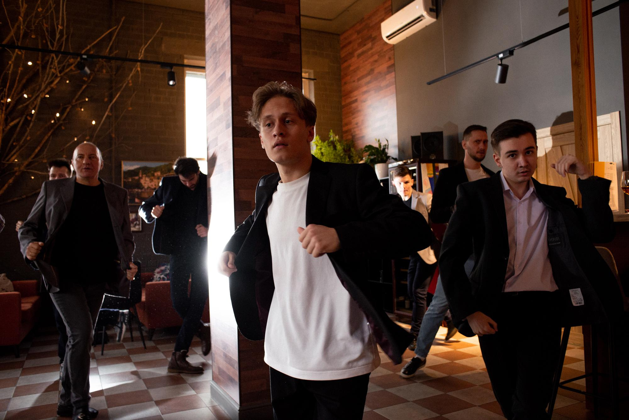 Мужской танцевальный клуб. Фотограф в Челябинске Любовь Денисенко