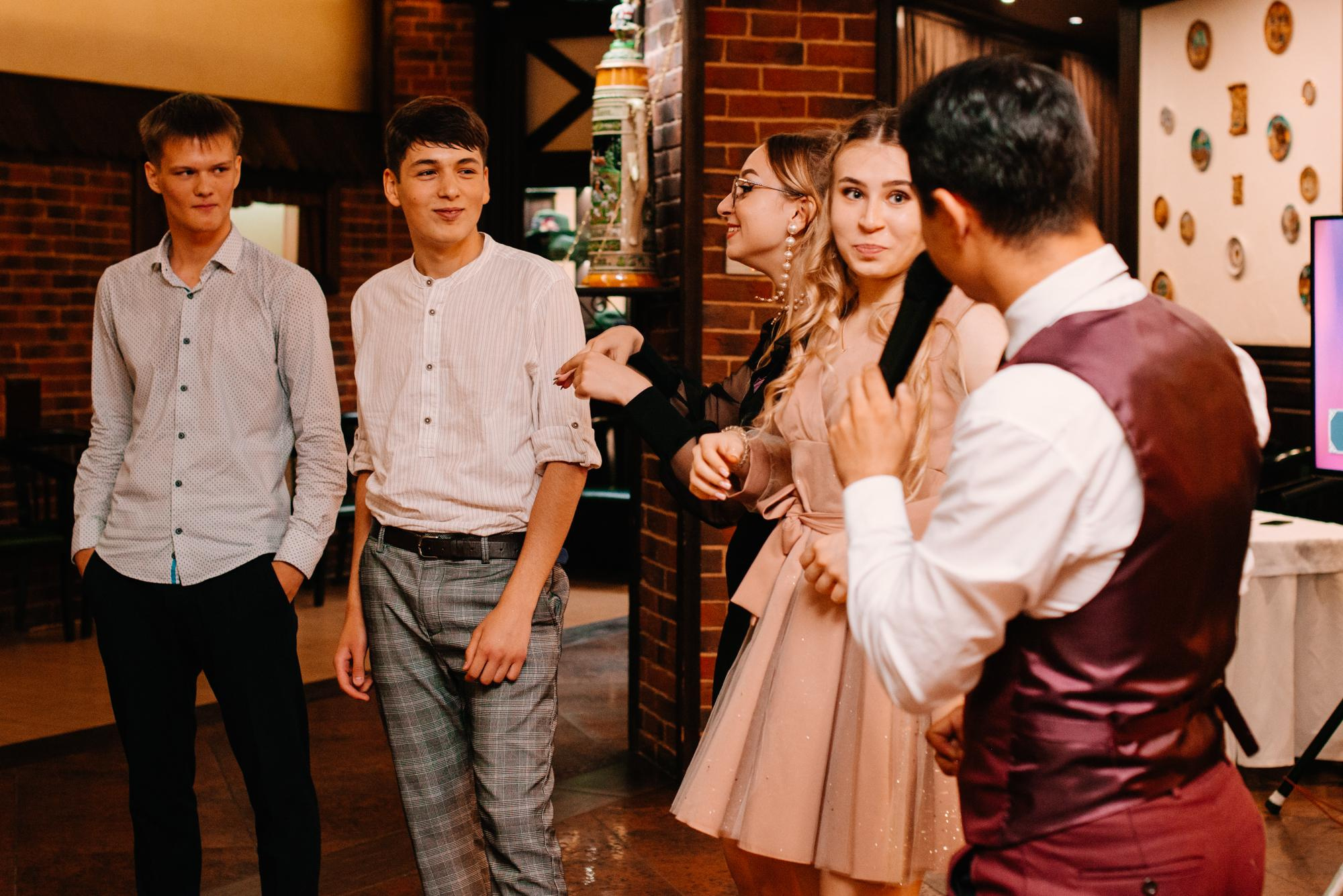 Выпускной 2021 Король Густав. Фотограф в Челябинске Любовь Денисенко