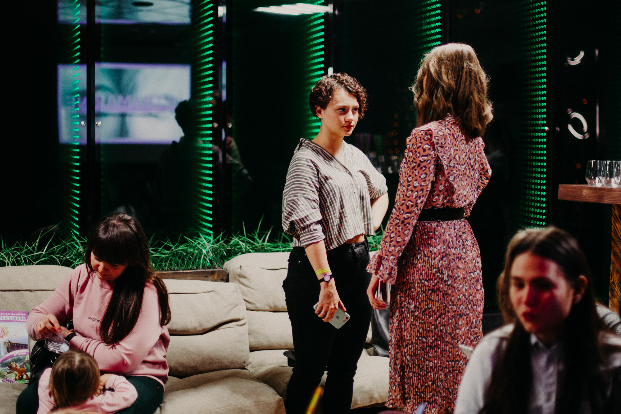 Первая презентация бренда косметики Ecomake (Ultramarine). Фотограф в Челябинске Любовь Денисенко