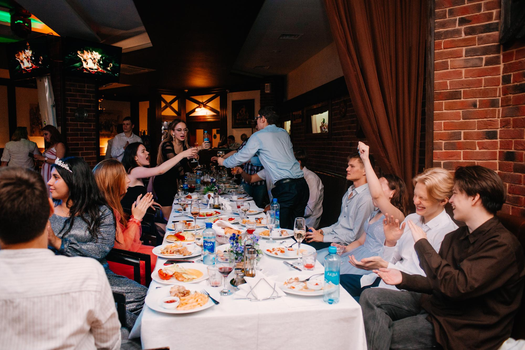 Выпускной 2021 Король Густав. Фотограф в Челябинске Любовь Денисенко