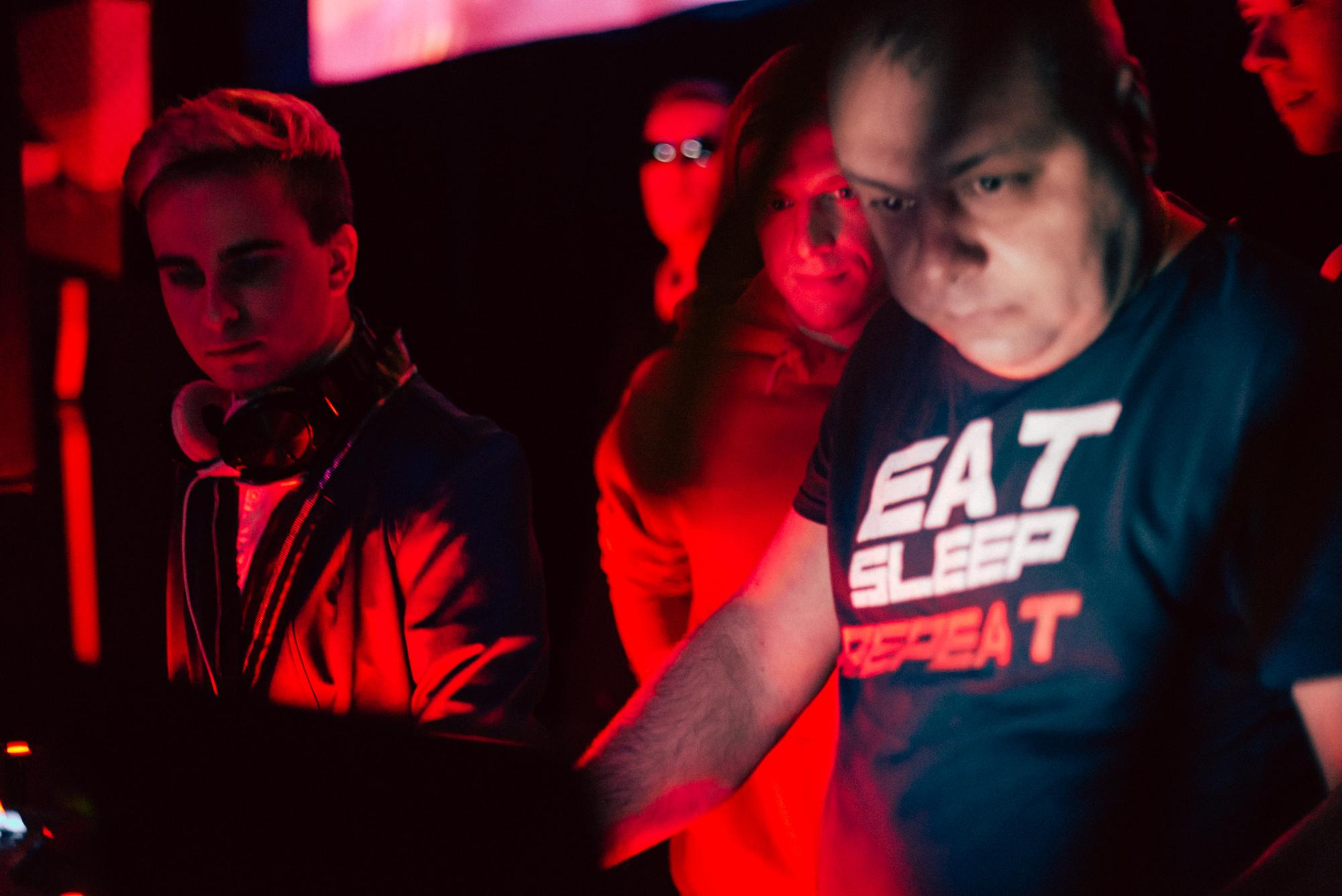 Новый Год со Стекловатой в RMC. Фотограф в Челябинске Любовь Денисенко