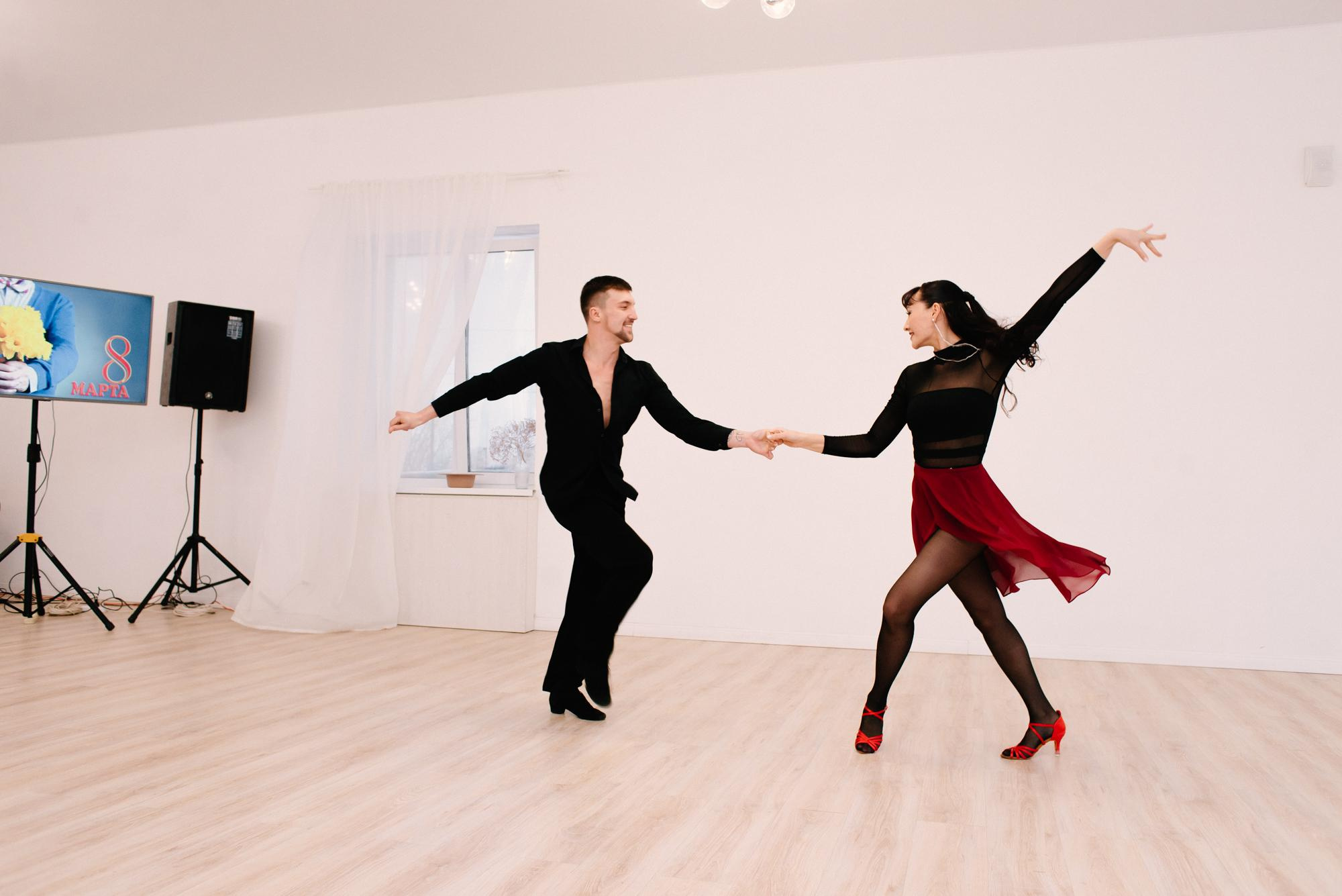 8 марта в коллективе ArtRise. Фотограф в Челябинске Любовь Денисенко