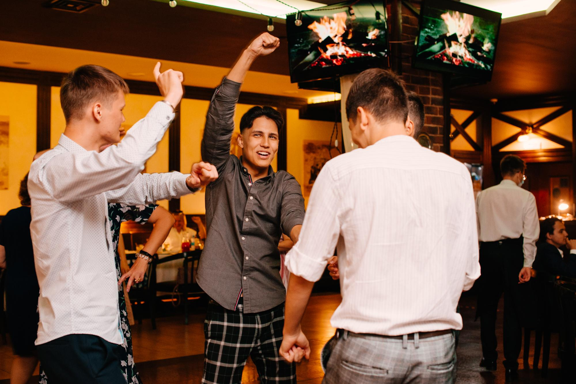 Выпускной 2021 Король Густав. Фотограф в Челябинске Любовь Денисенко