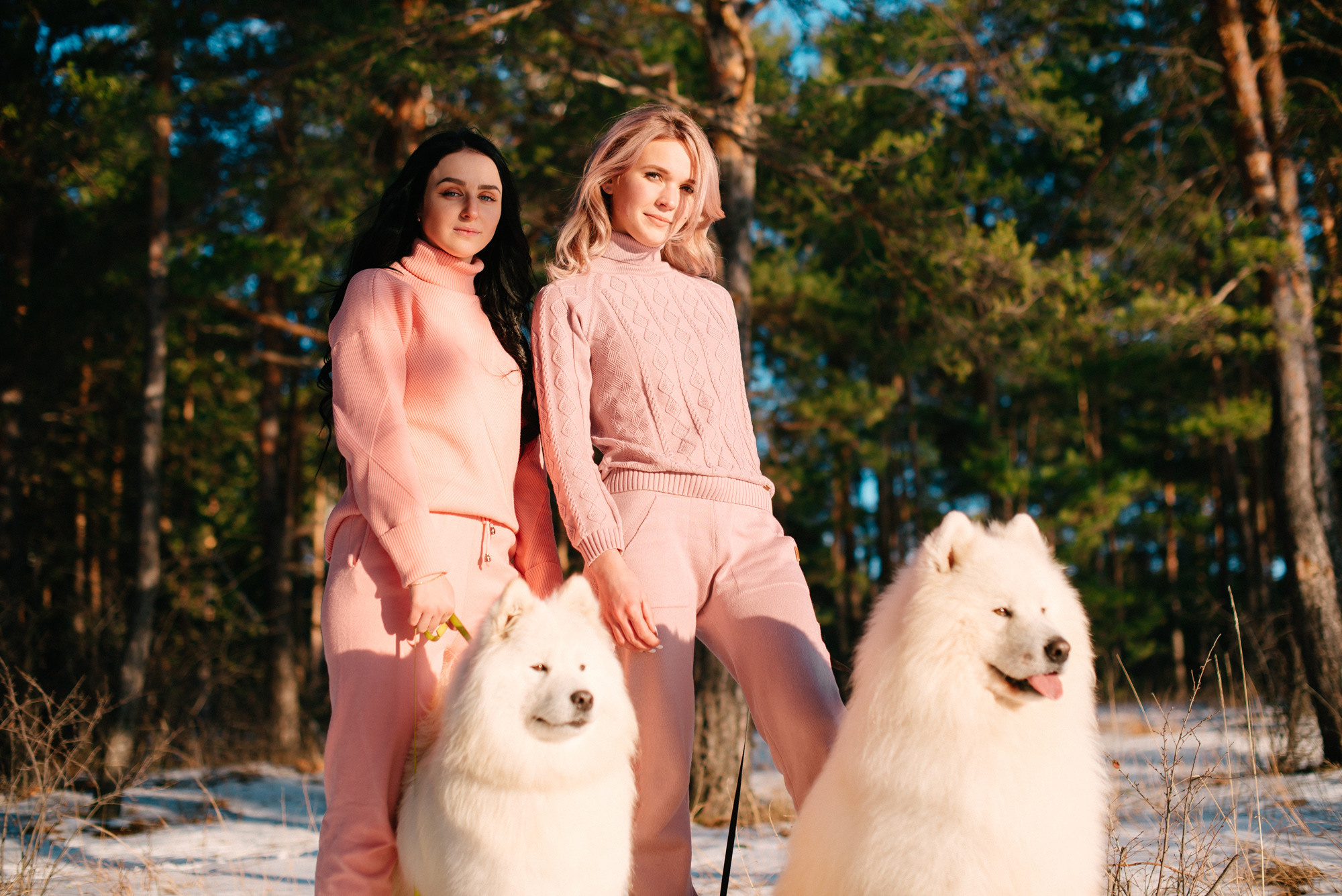 Вика и Настя. Изумрудный. Фотограф в Челябинске Любовь Денисенко