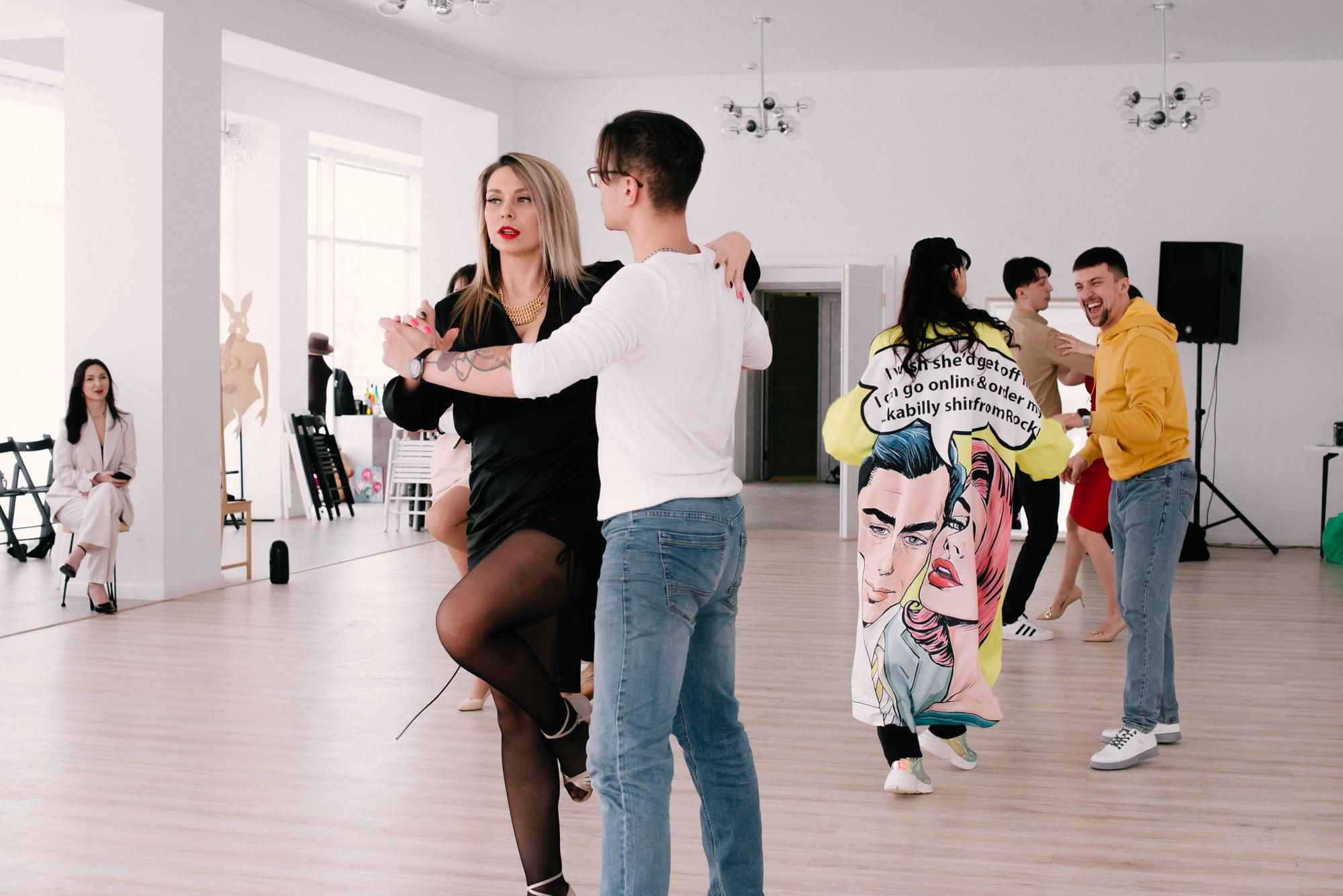 8 марта в коллективе ArtRise. Фотограф в Челябинске Любовь Денисенко