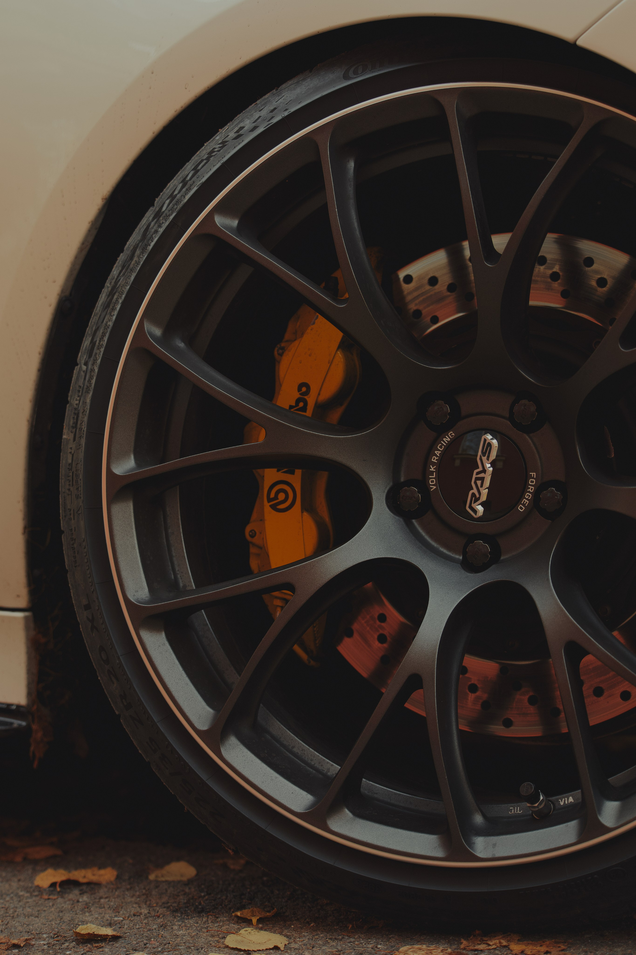 BMW 3 sedan. Портретный и автомобильный фотограф в Санкт-Петербурге Евгений Черепанов